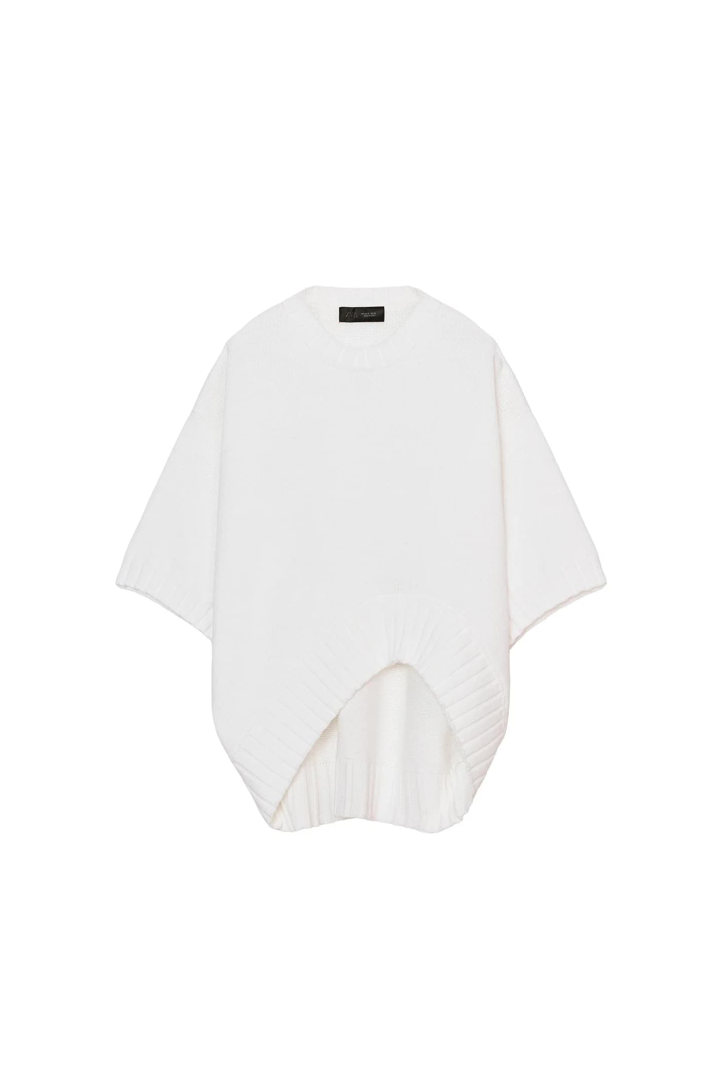 ТРИКОТАЖНЫЙ ДЖЕМПЕР С КОРОТКИМИ РУКАВАМИ И АСИММЕТРИЧНЫМ НИЗОМ