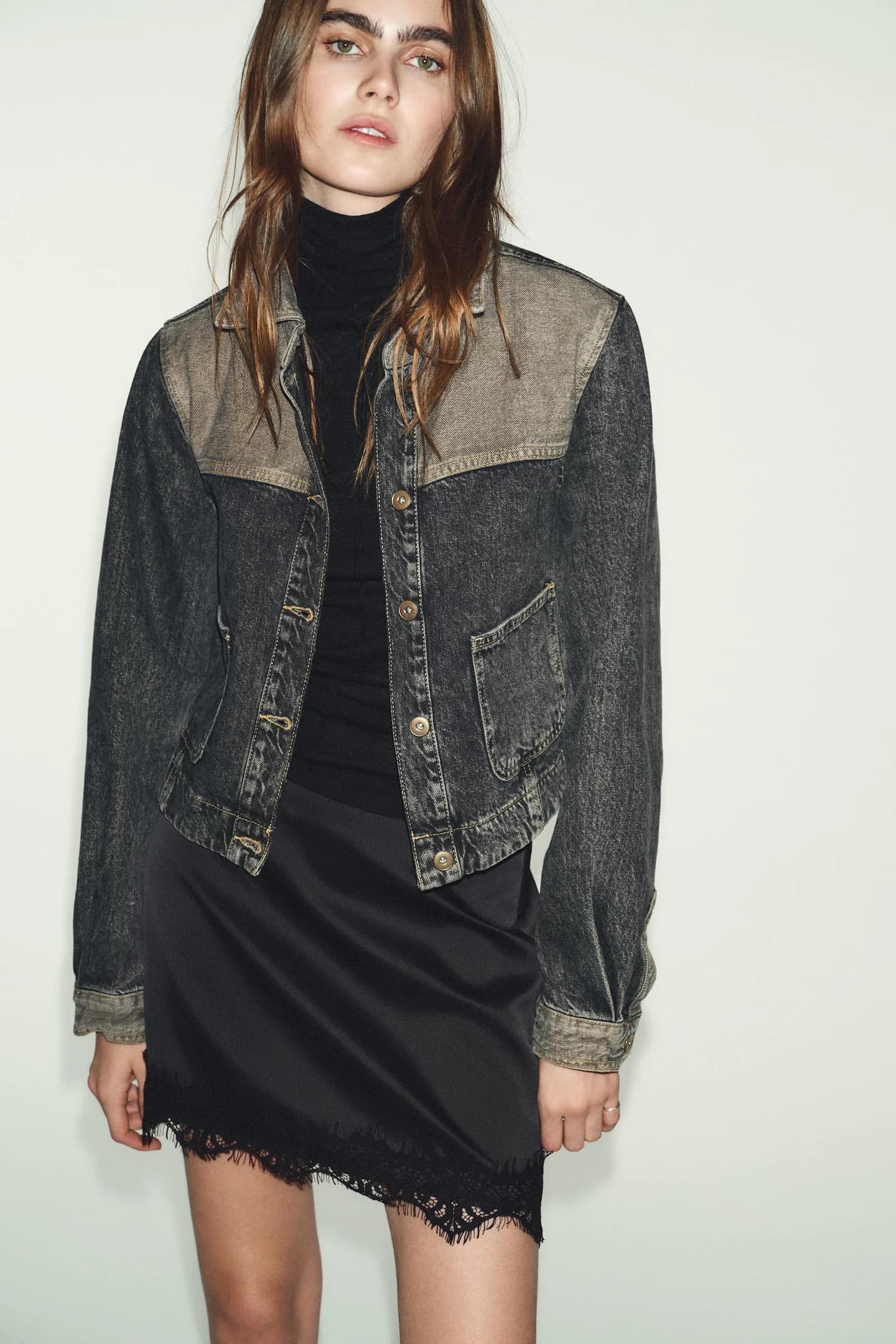 ЮБКА С КРУЖЕВОМ ПО НИЗУ - фото 2