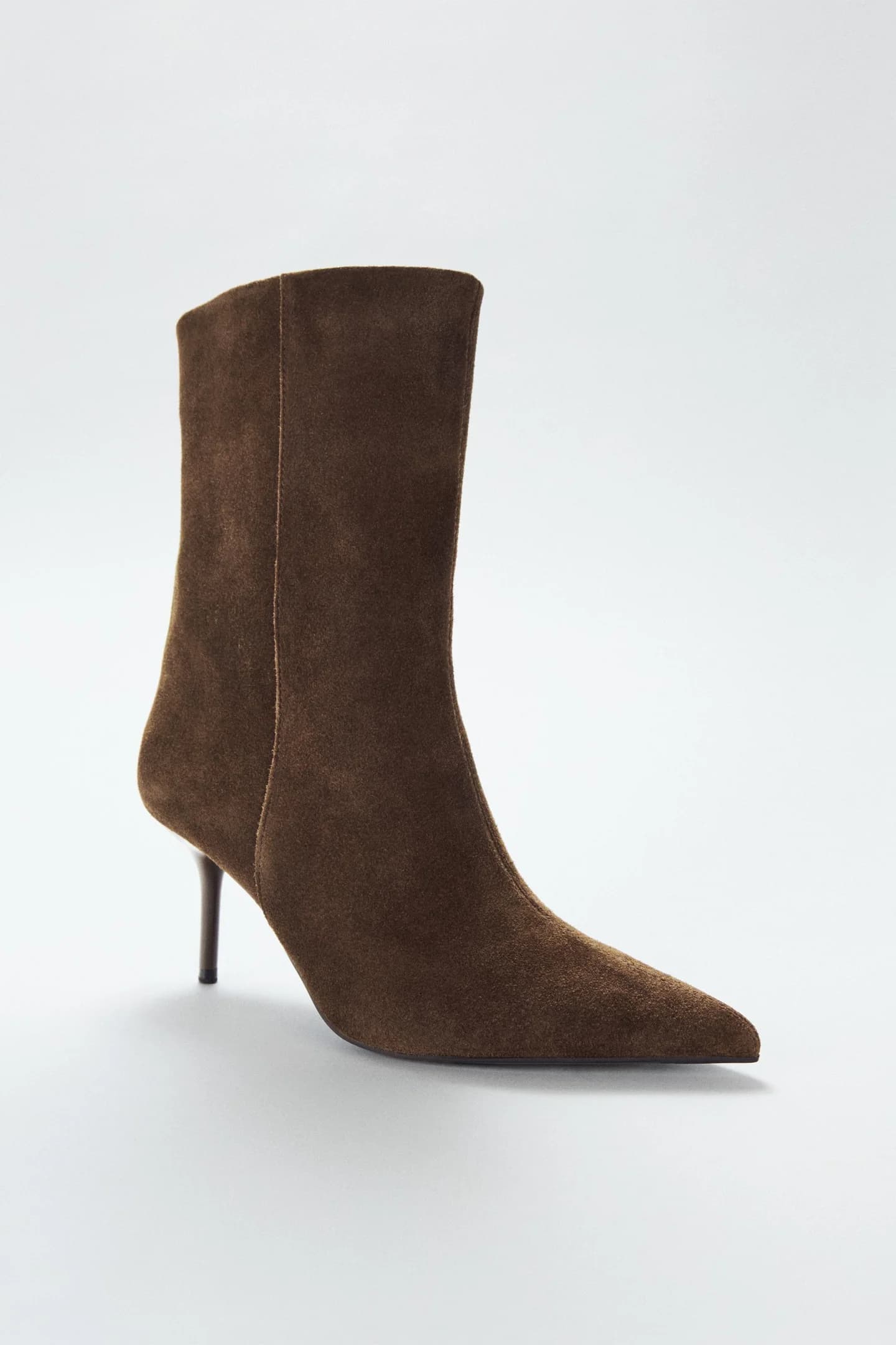 КОЖАНЫЕ БОТИНКИ