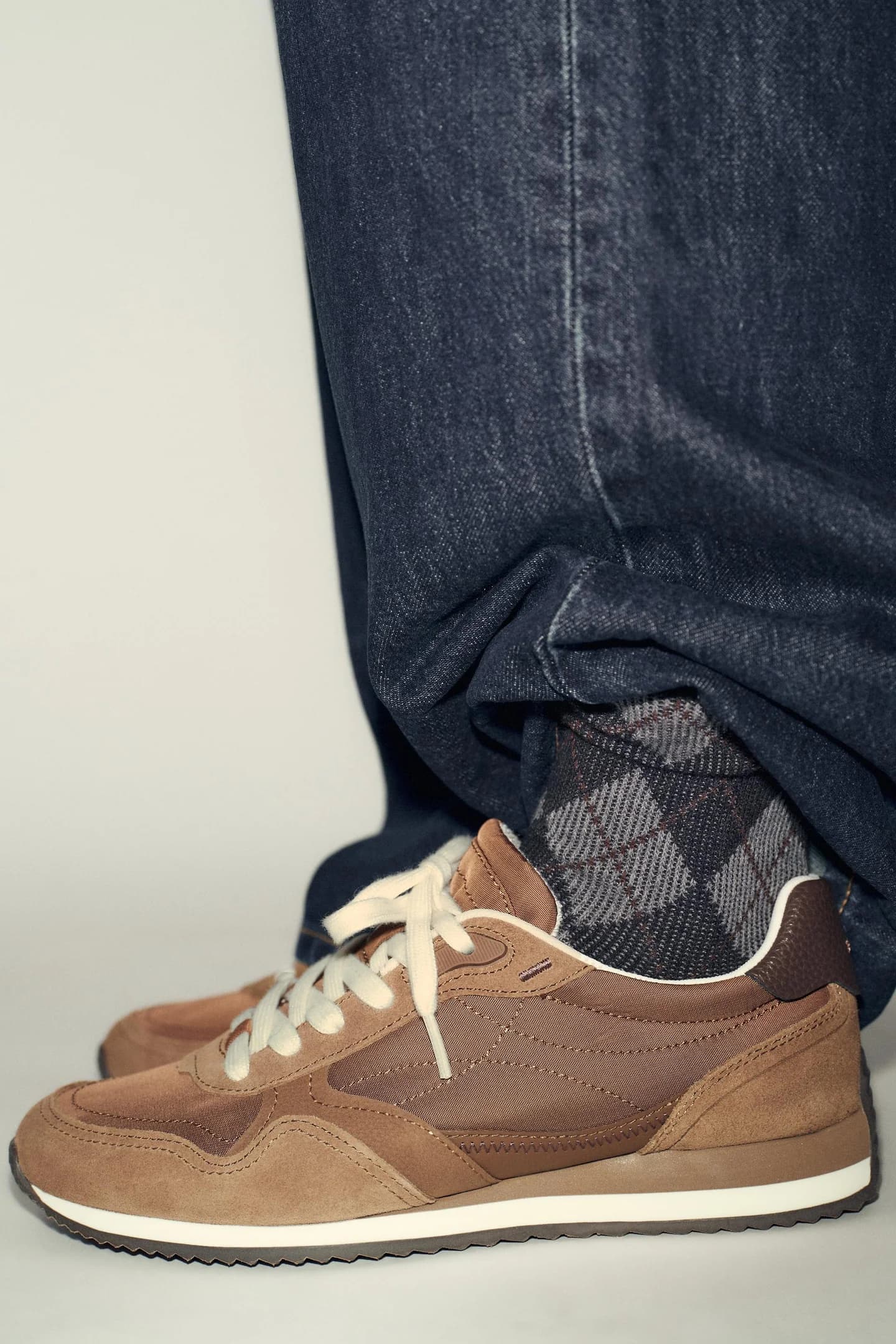 МЯГКАЯ СПОРТИВНАЯ ОБУВЬ ДЛЯ БЕГА - фото 2