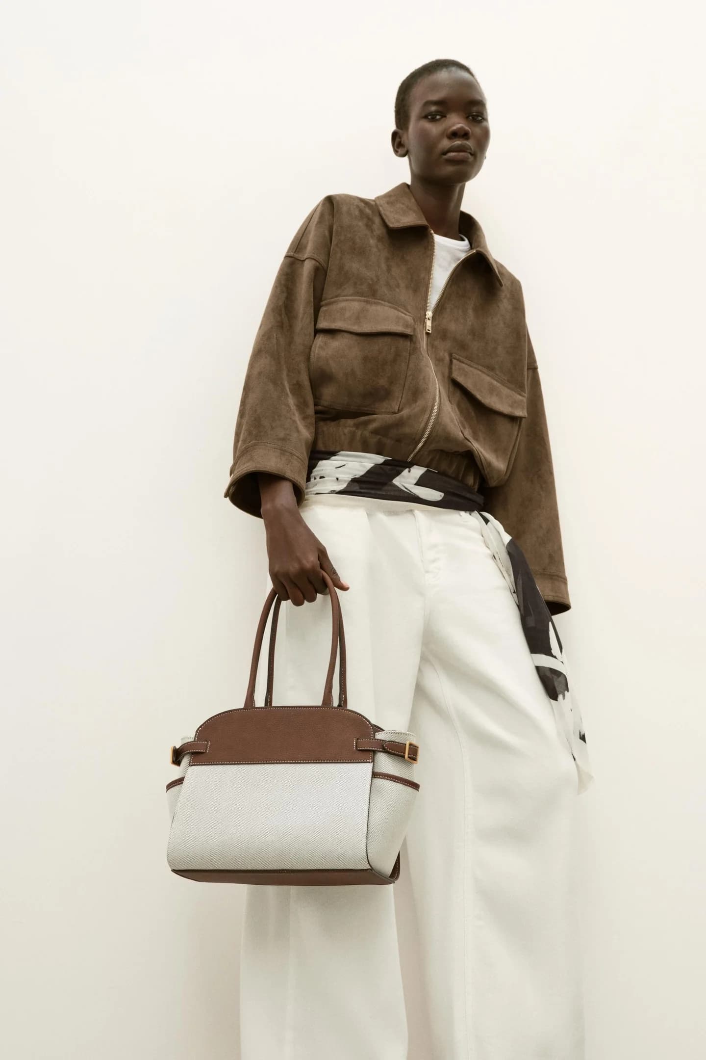 ГОРОДСКАЯ СУМКА ИЗ КОМБИНИРОВАННЫХ МАТЕРИАЛОВ И ПРЯЖЕК - фото 2