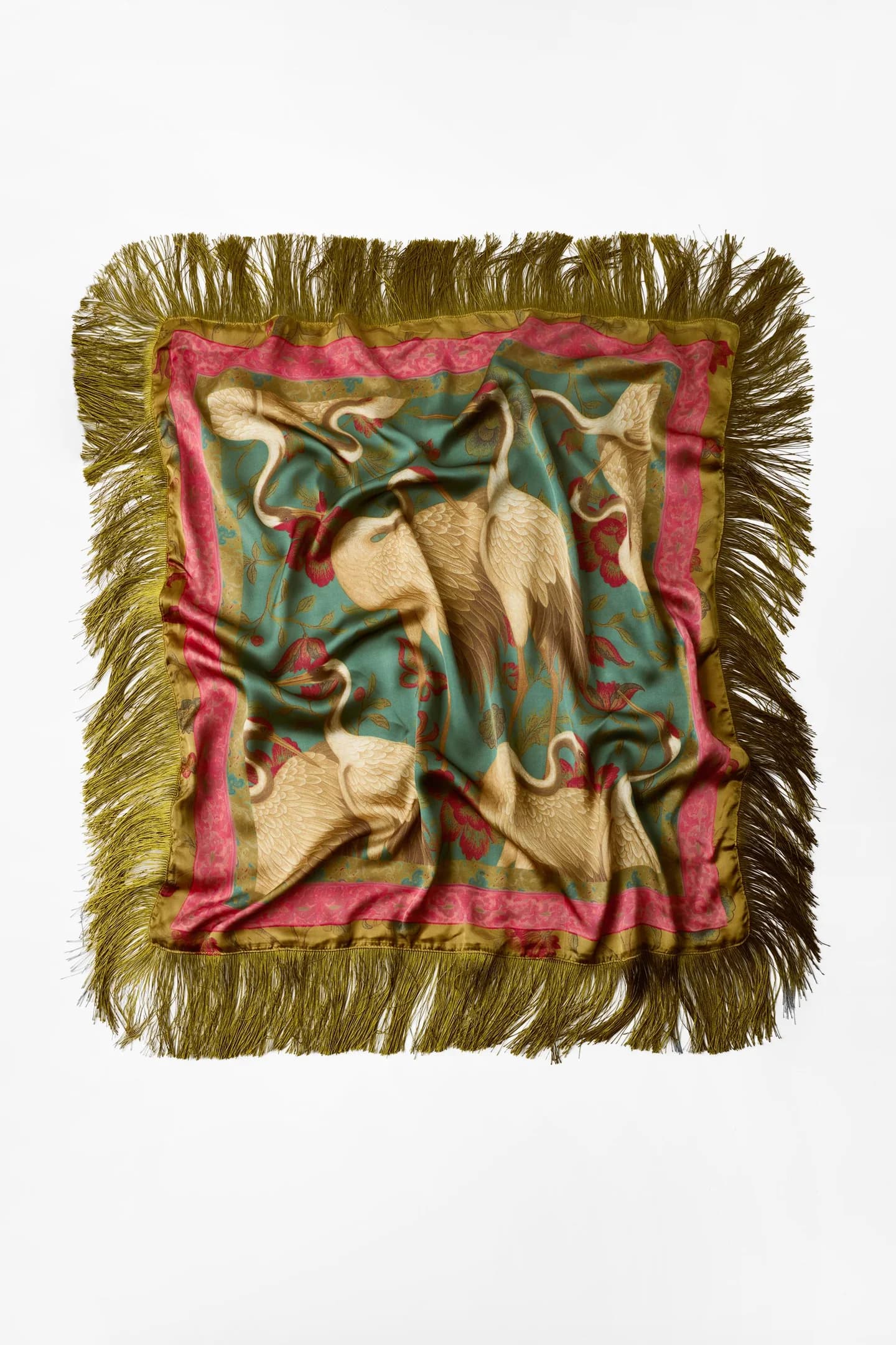 АТЛАСНЫЙ ШАРФ С ПРИНТОМ И БАЛЯРЬЮ