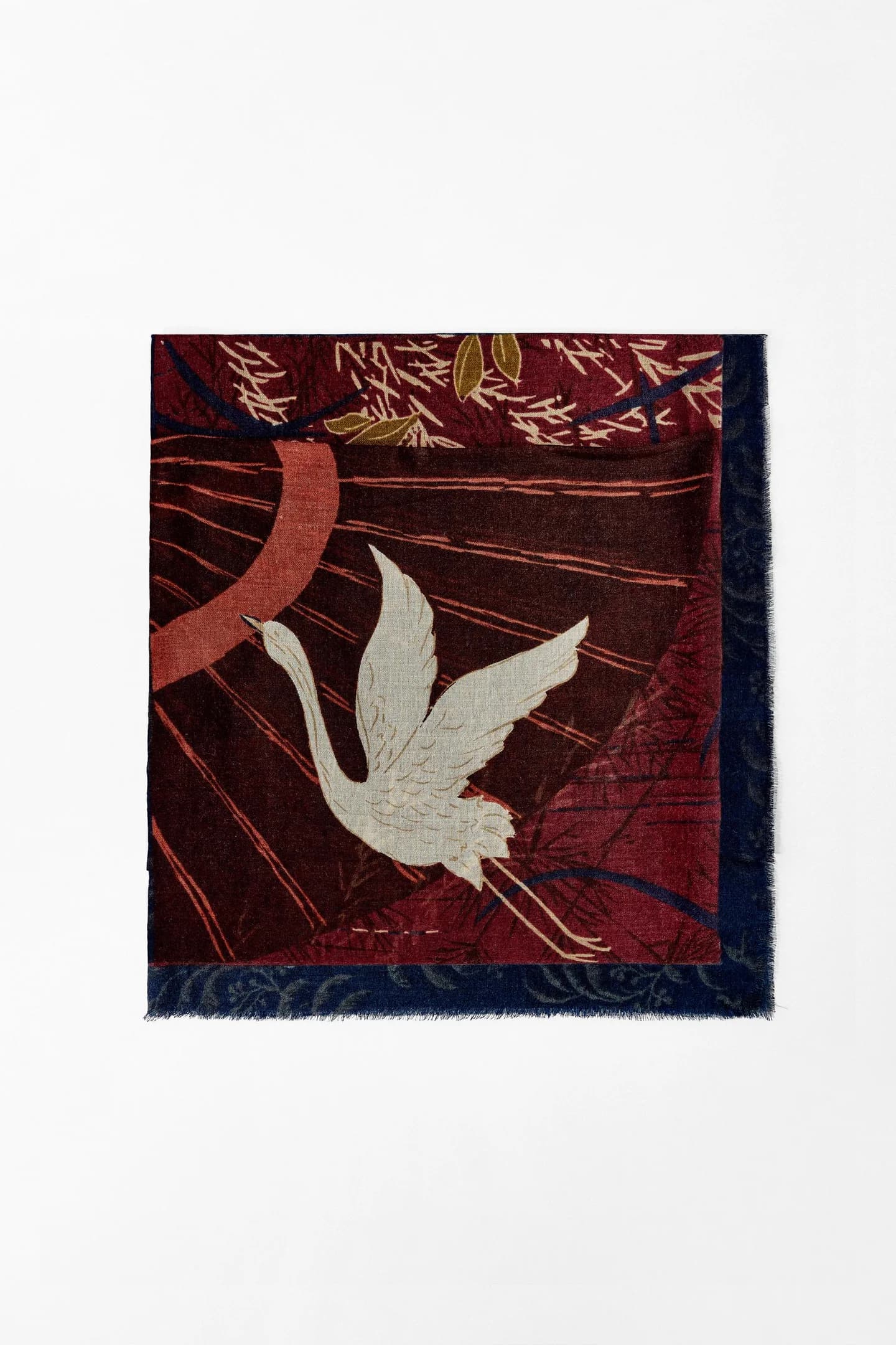 ШАРФ С ЦВЕТОЧНЫМ ПРИНТОМ