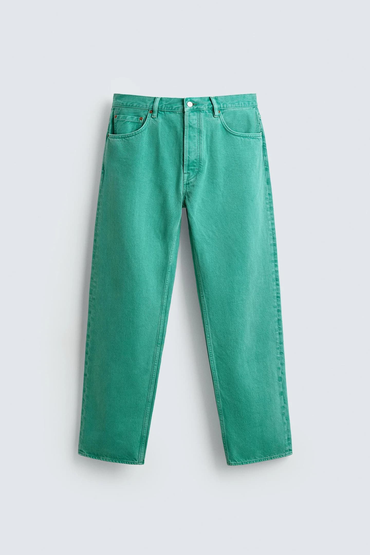 ДЖИНСЫ ПРЯМОГО КРОЯ, ОГРАНИЧЕННАЯ ВЫПУСК