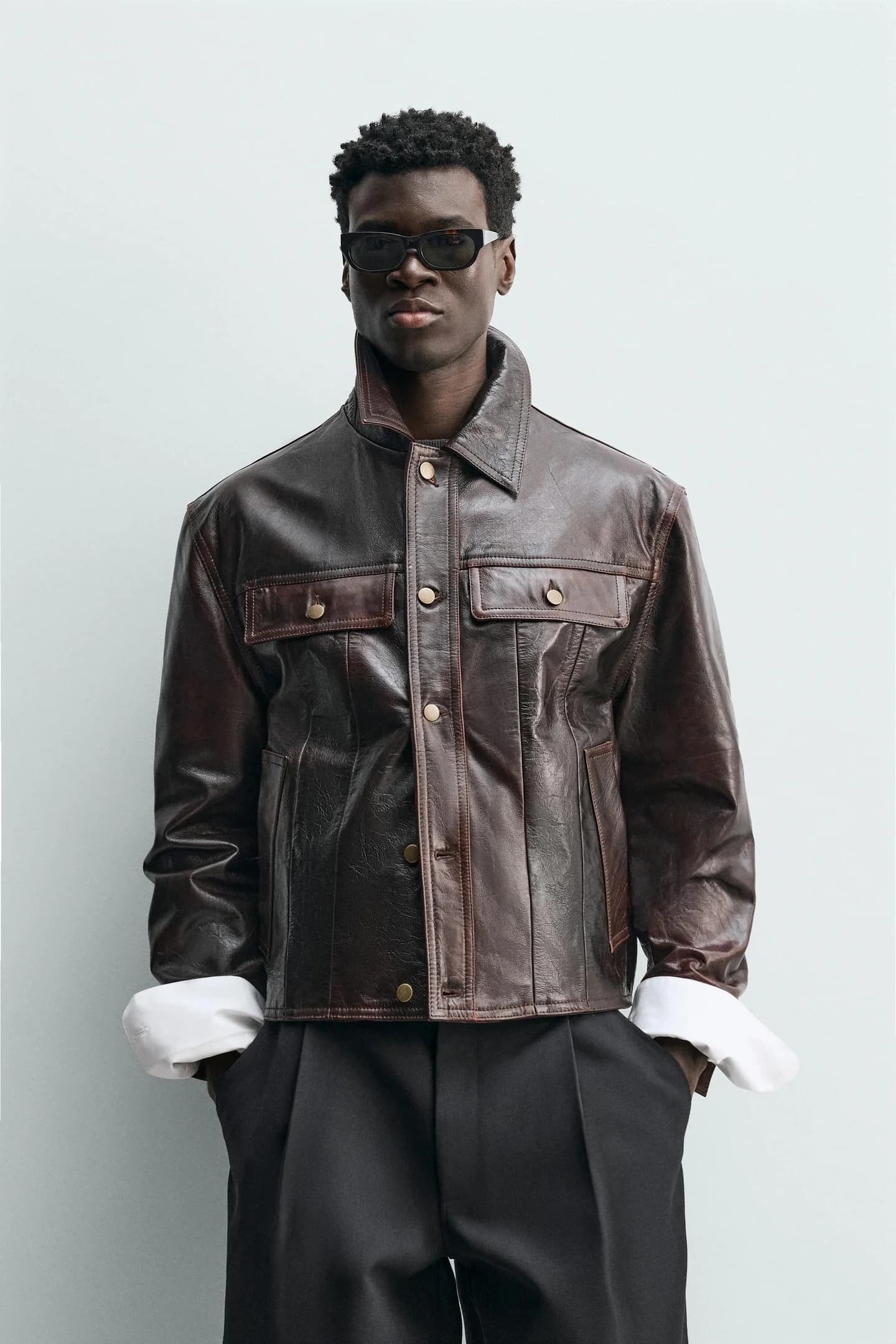 КОЖАНАЯ КУРТКА С ЭФФЕКТОМ СТИРКИ - фото 2