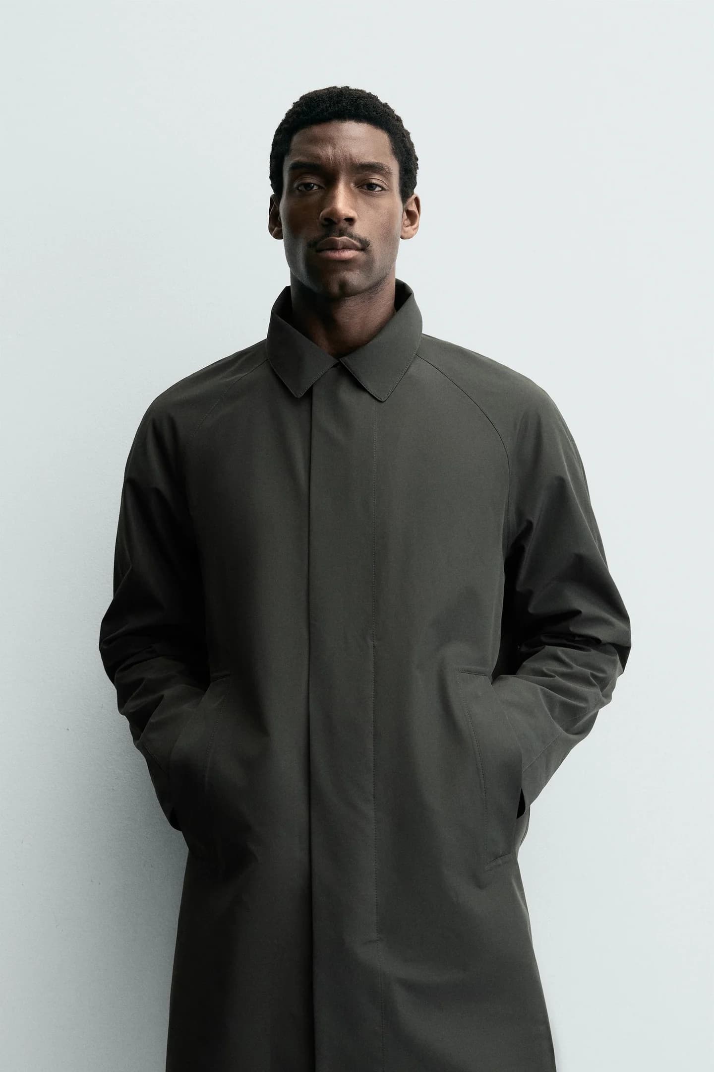 ТЕХНИЧЕСКОЕ ПАЛЬТО ИЗ ГИДРОФОБНОЙ ТКАНИ - фото 2