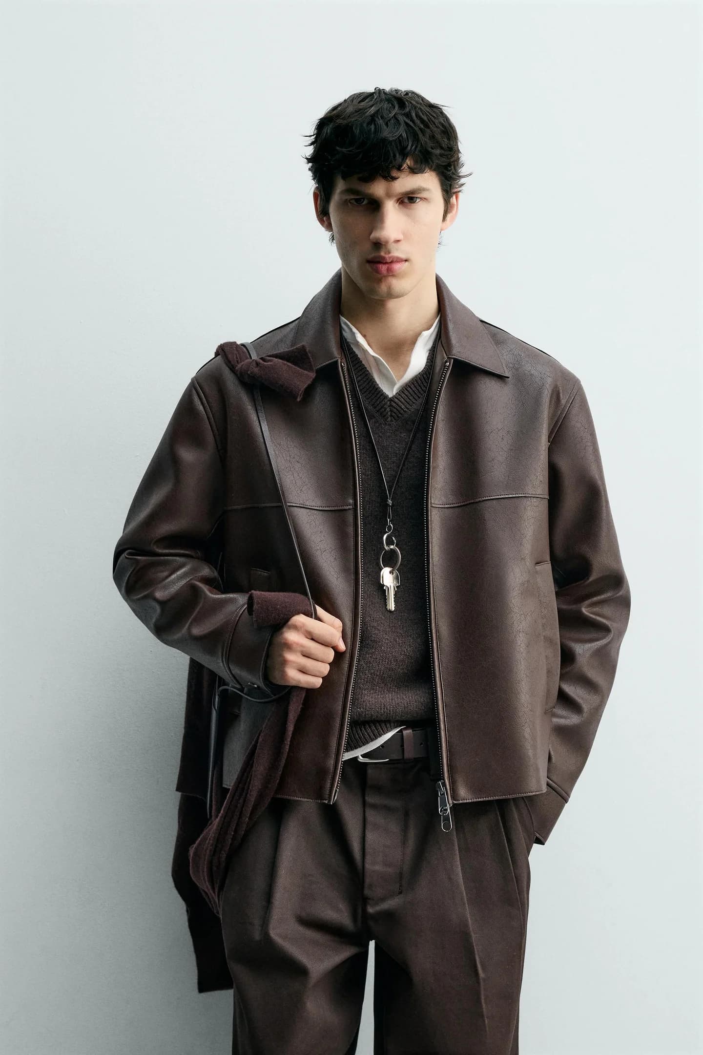 КУРТКА ИЗ ИСКУССТВЕННОЙ КОЖИ - фото 3