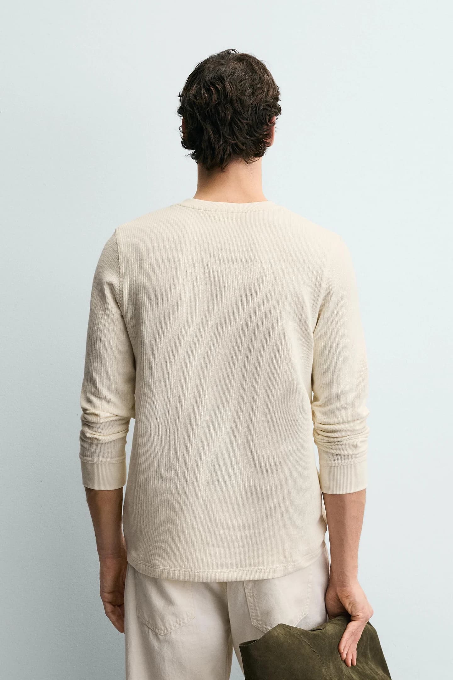 ФУТБОЛКА ИЗ СТРУКТУРНОЙ ТКАНИ С ПОЛОСАМИ - фото 2