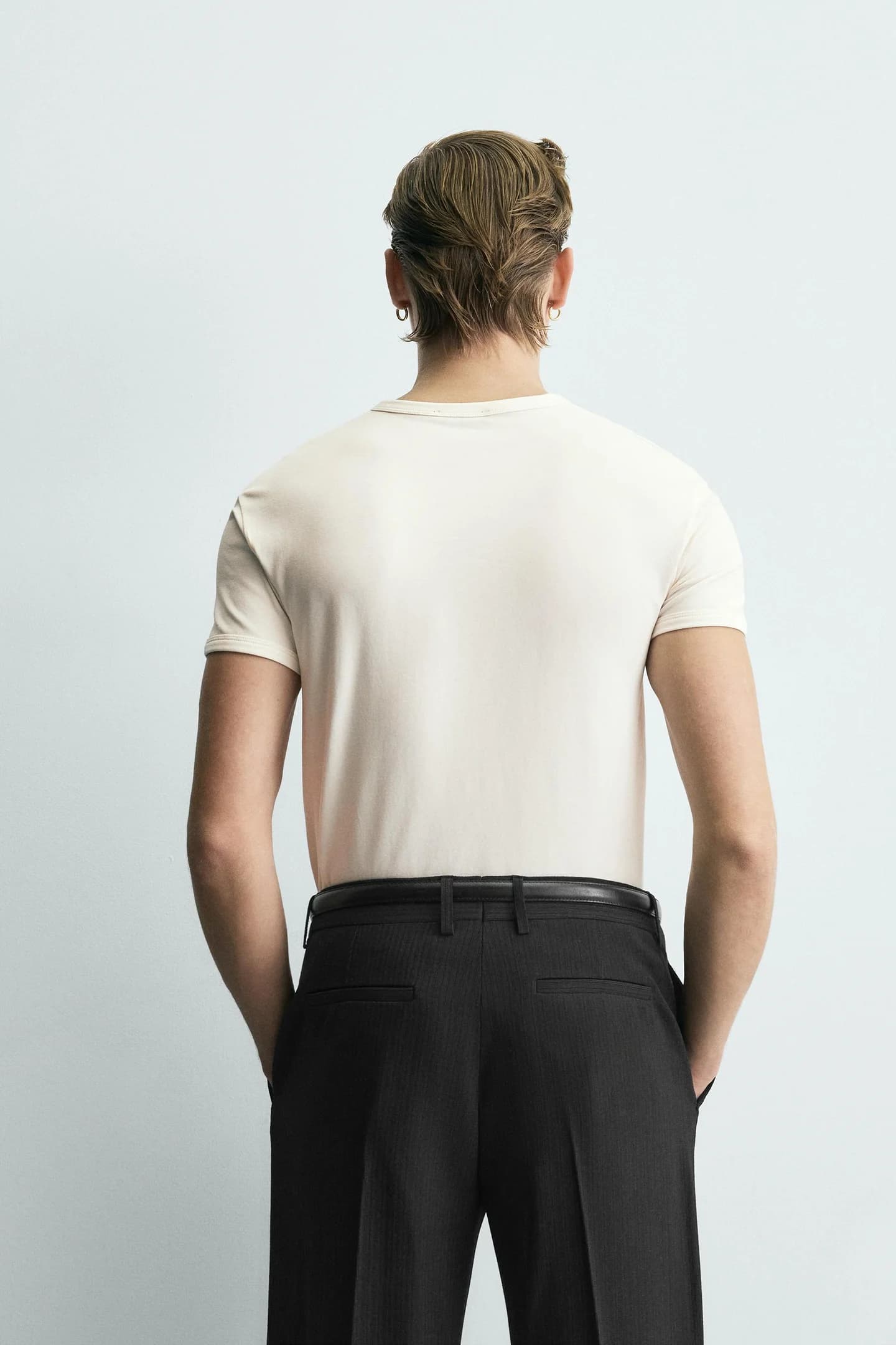 МЫШЕЧНАЯ ФУТБОЛКА - фото 2