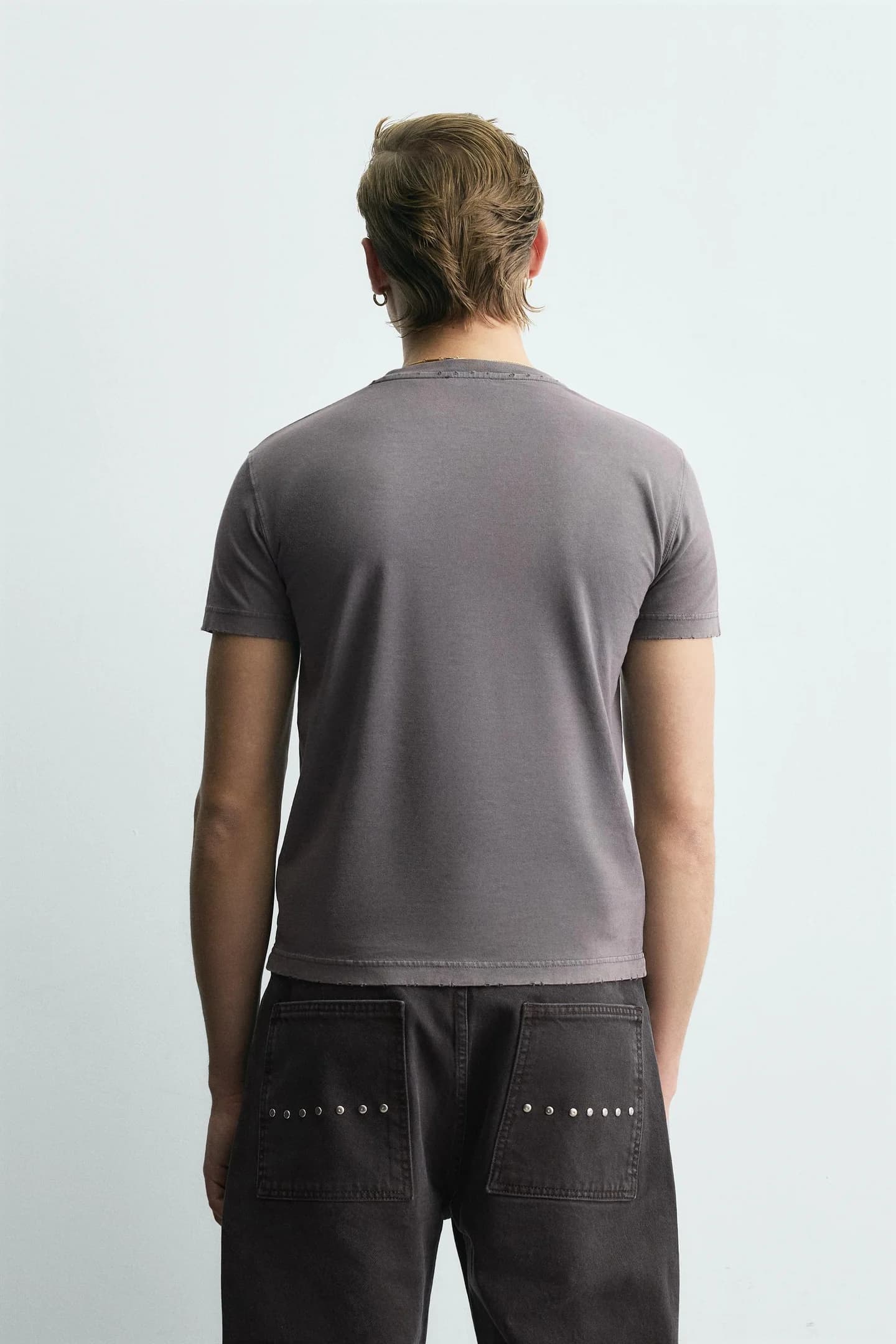 ФУТБОЛКА С ЭФФЕКТОМ СТИРКИ - фото 2