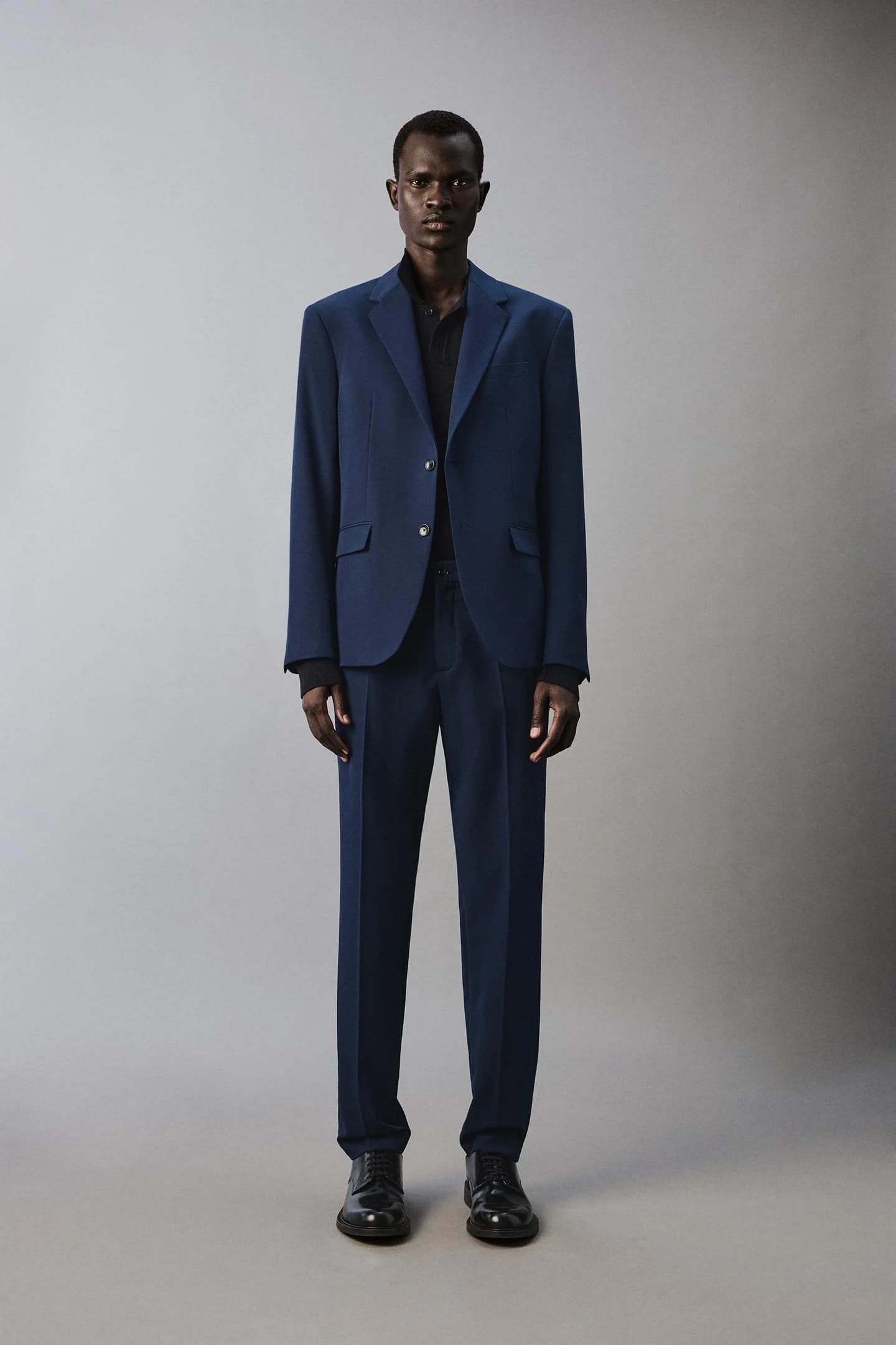 КОСТЮМНЫЕ БРЮКИ УДОБНОЙ ПОСАДКИ