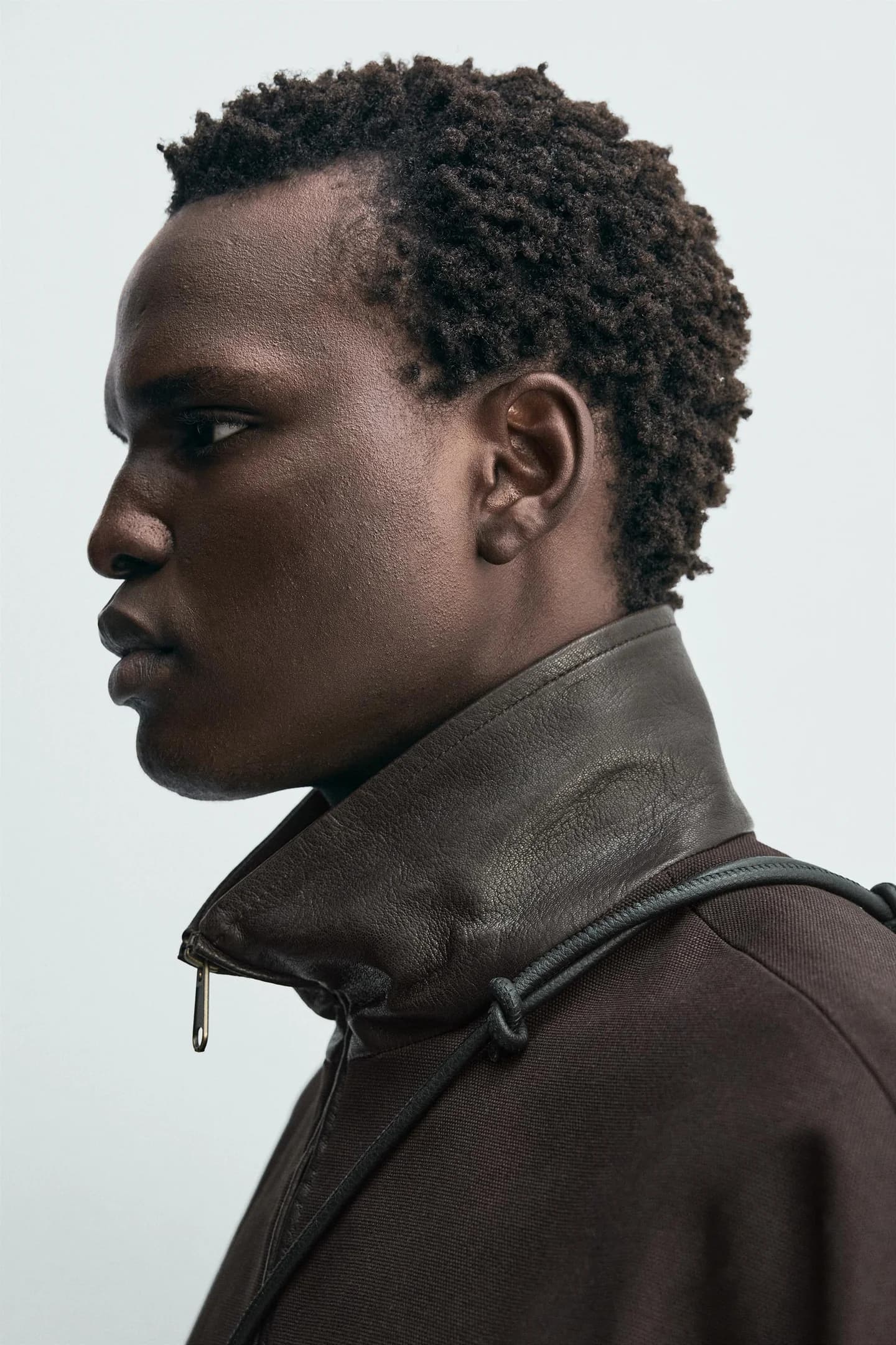 КУРТКА С ВОРОТНИКОМ ИЗ КОМБИНИРОВАННЫХ МАТЕРИАЛОВ - фото 2