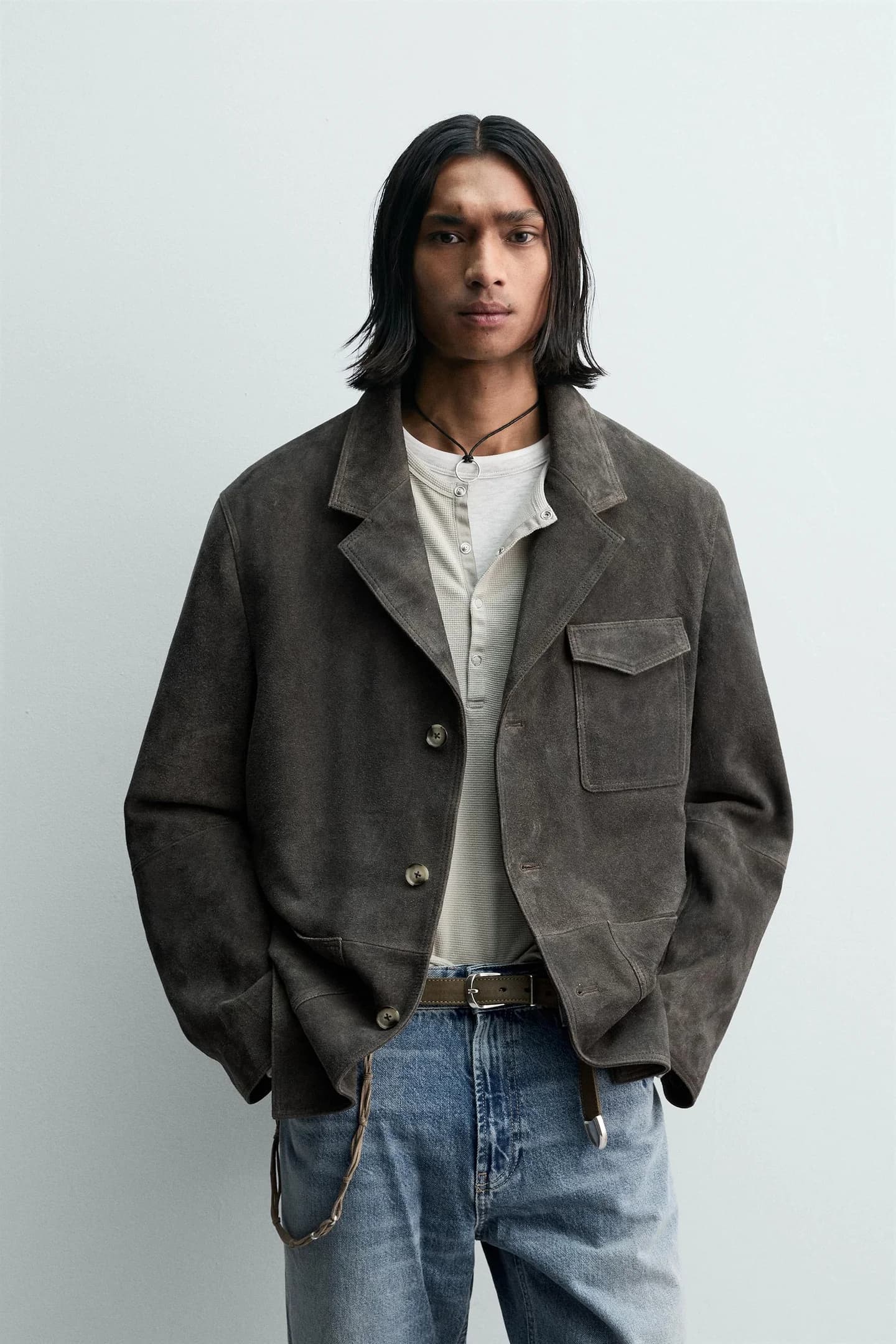 ПИДЖАК ИЗ ЗАМШИ ИЗ КОЖИ, ОГРАНИЧЕННАЯ ВЫПУСКА