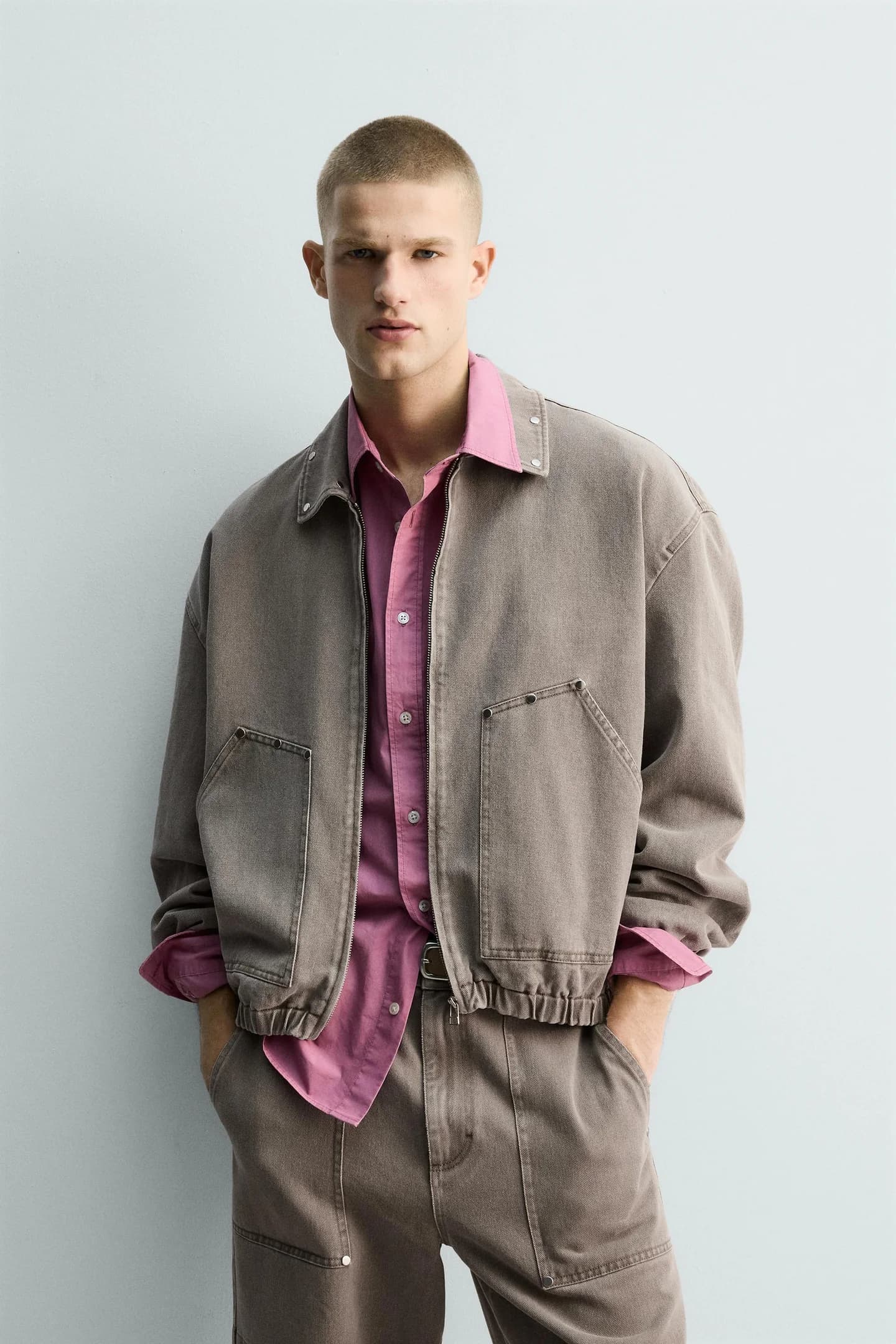 СВОБОДНАЯ КУРТКА ИЗ ОГРАНИЧЕННОГО ВЫПУСКА