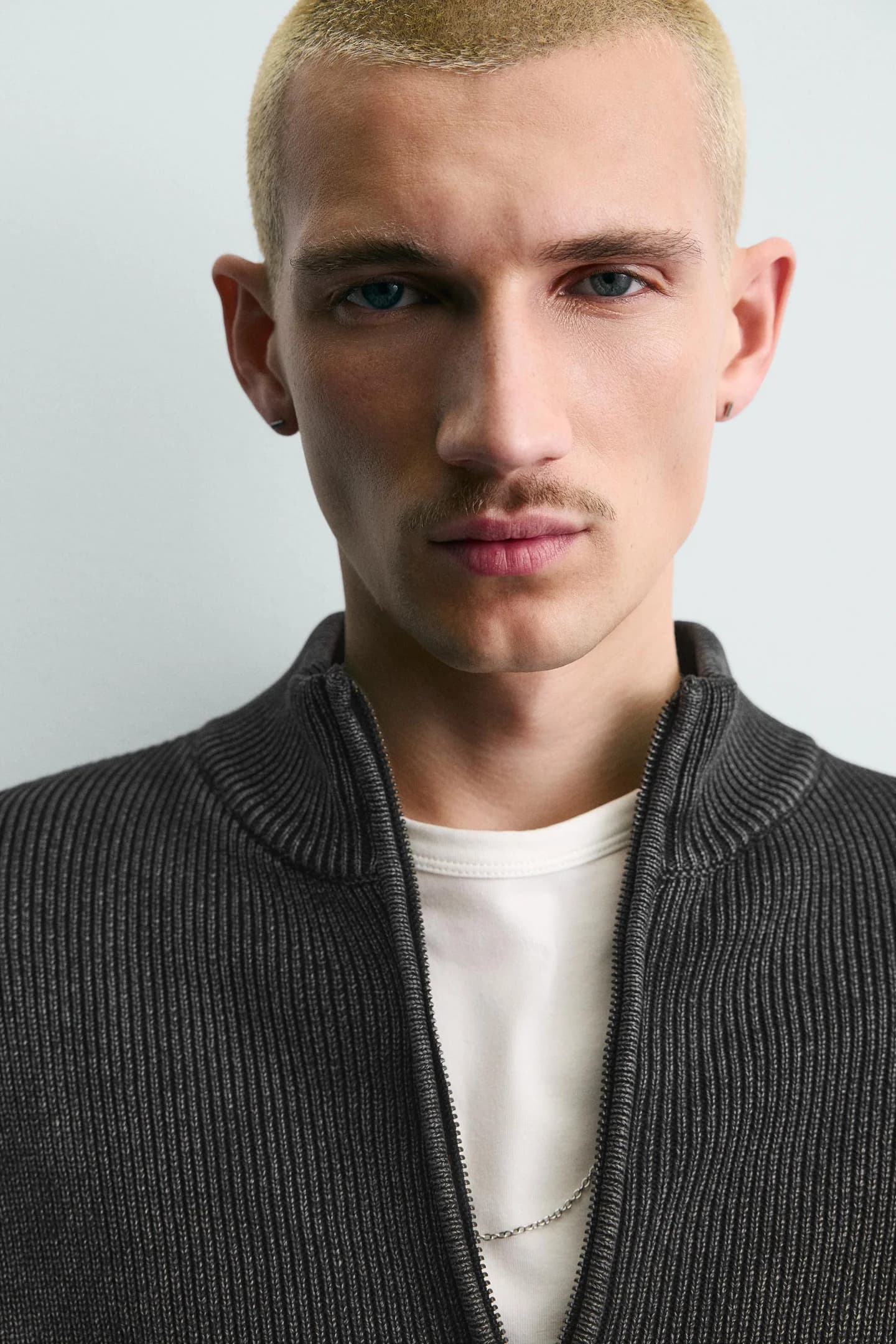 ТРИКОТАЖНЫЙ КАРДИГАН С СТИРНОЙ ФАКТУРОЙ - фото 2