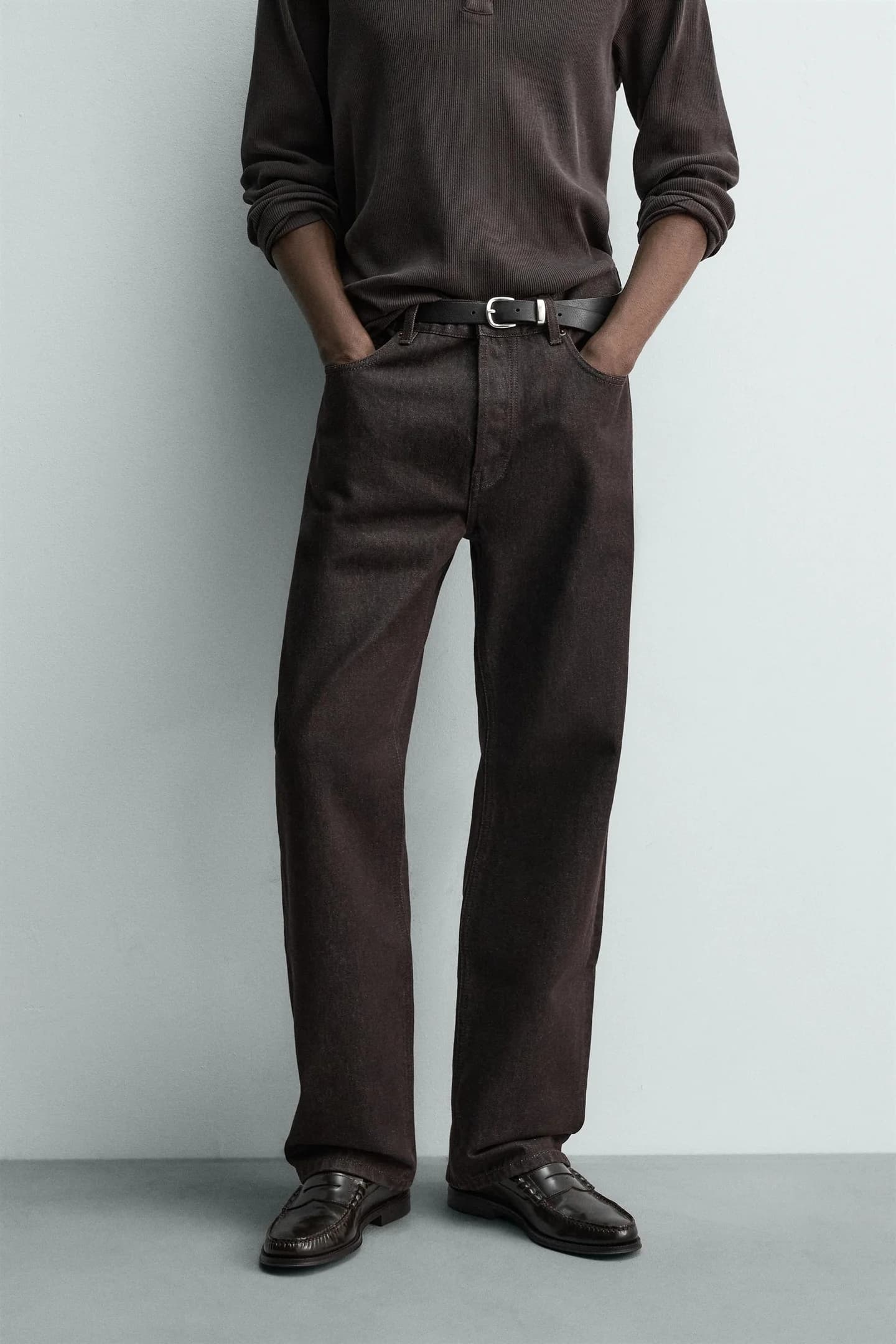 Рваные джинсы