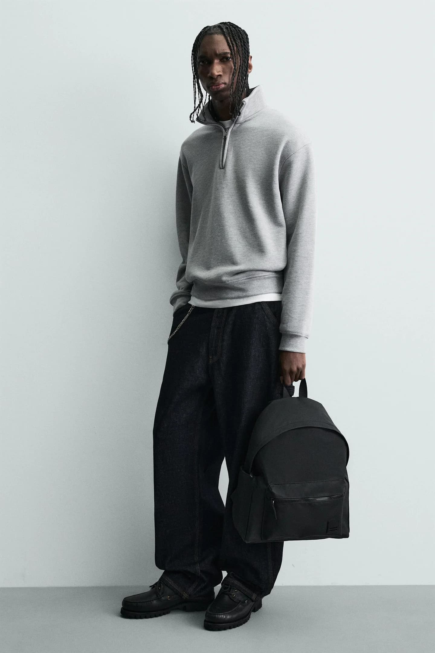 РЮКЗАК С РЕЗИНОВОЙ ОТДЕЛКОЙ - фото 2