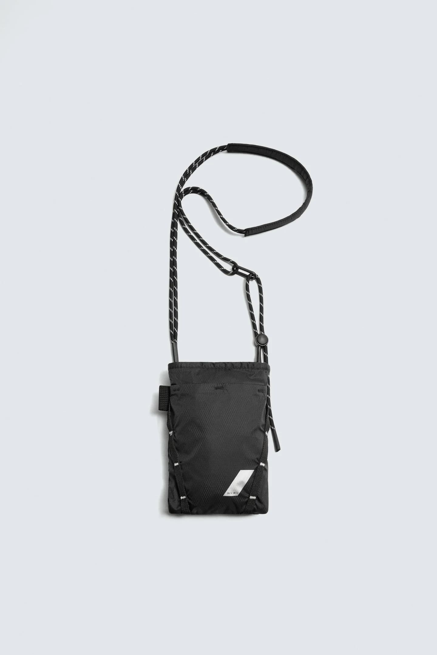 СПОРТИВНАЯ СУМКА