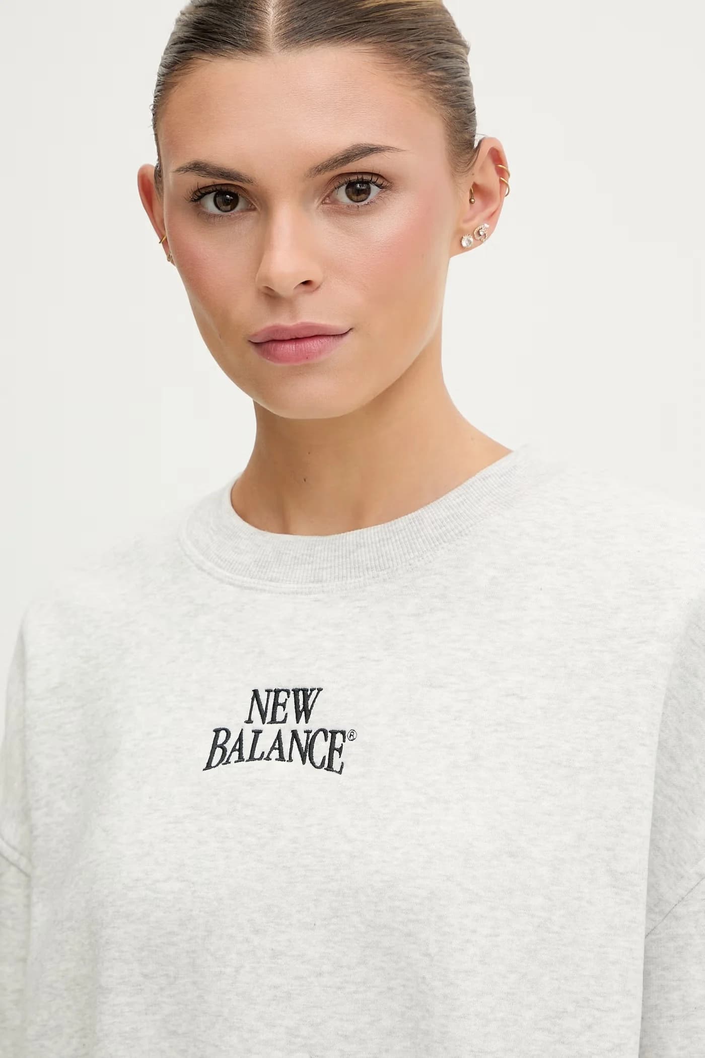 Женский флисовый свитшот с круглым вырезом - фото 4