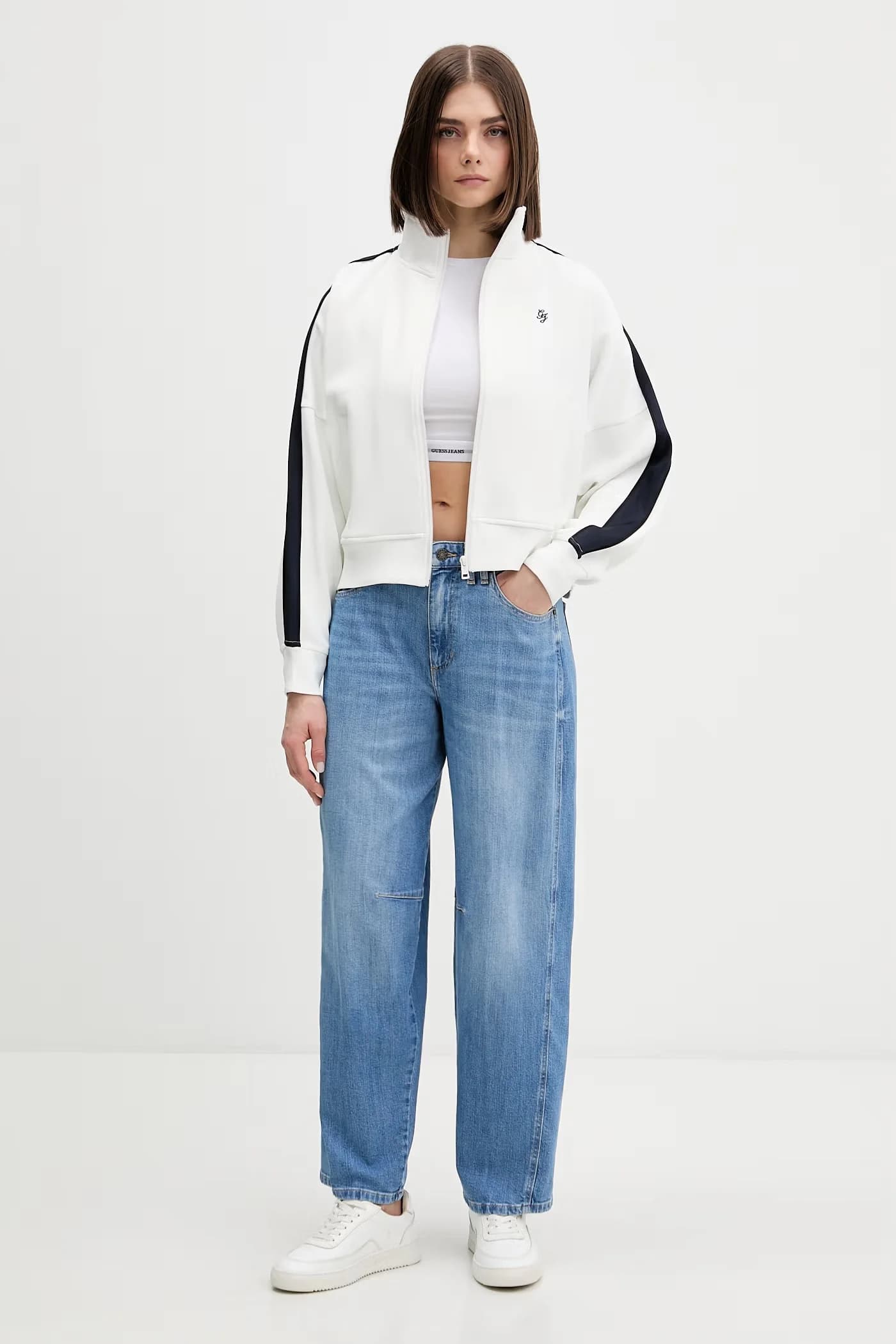 Женские джинсы-бочонки - фото 2