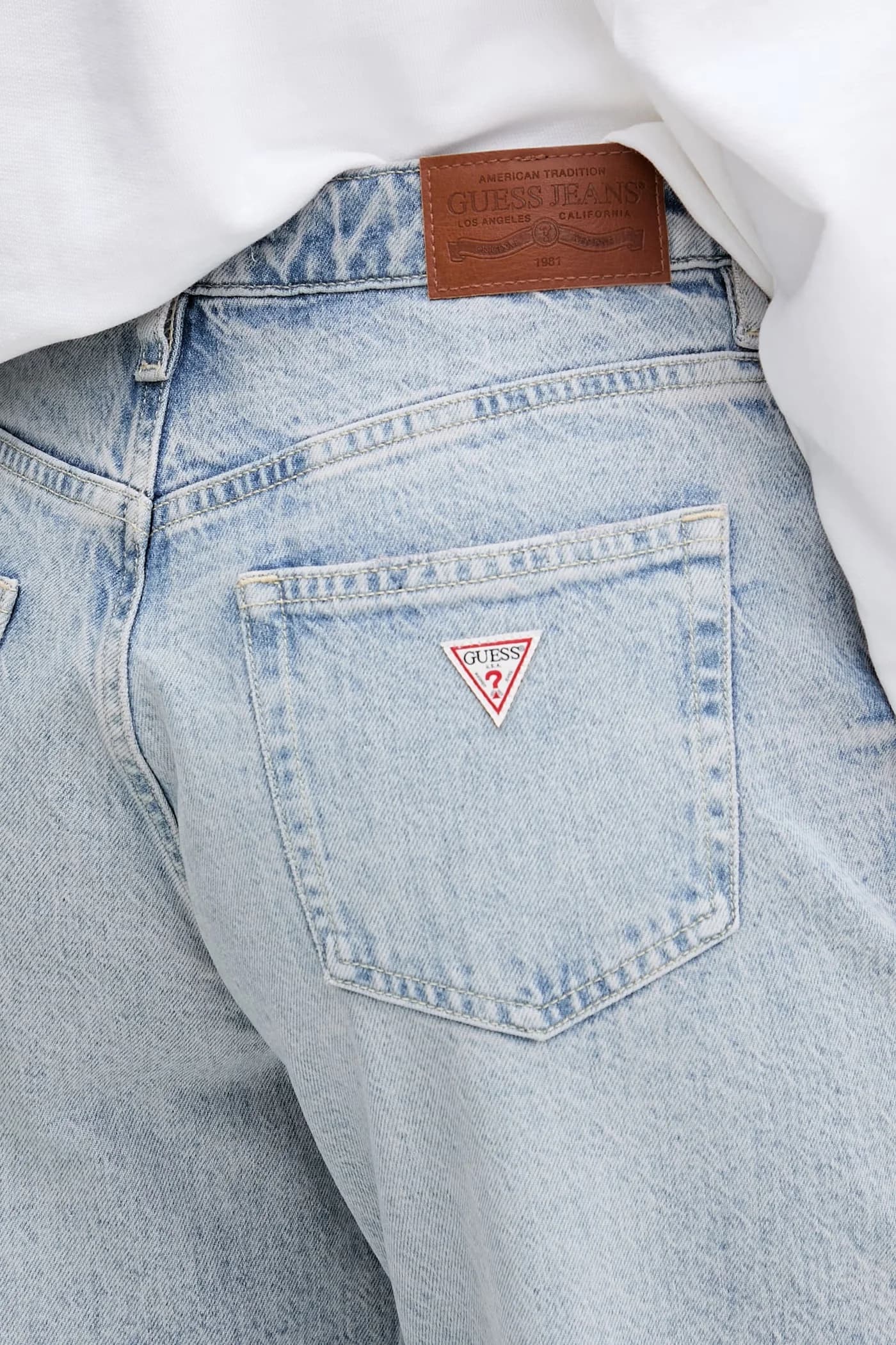 Женские джинсы кроя мамы - фото 4