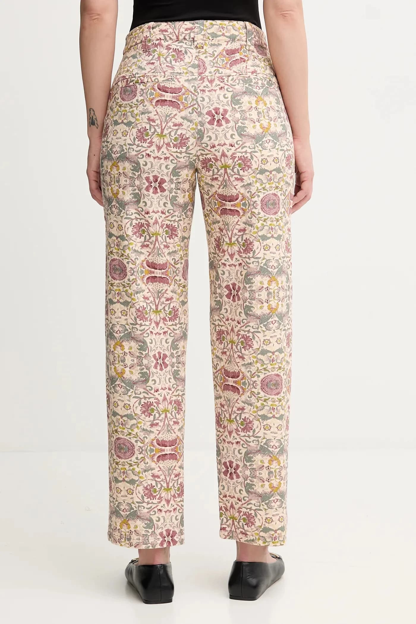 Джинсы - фото 3