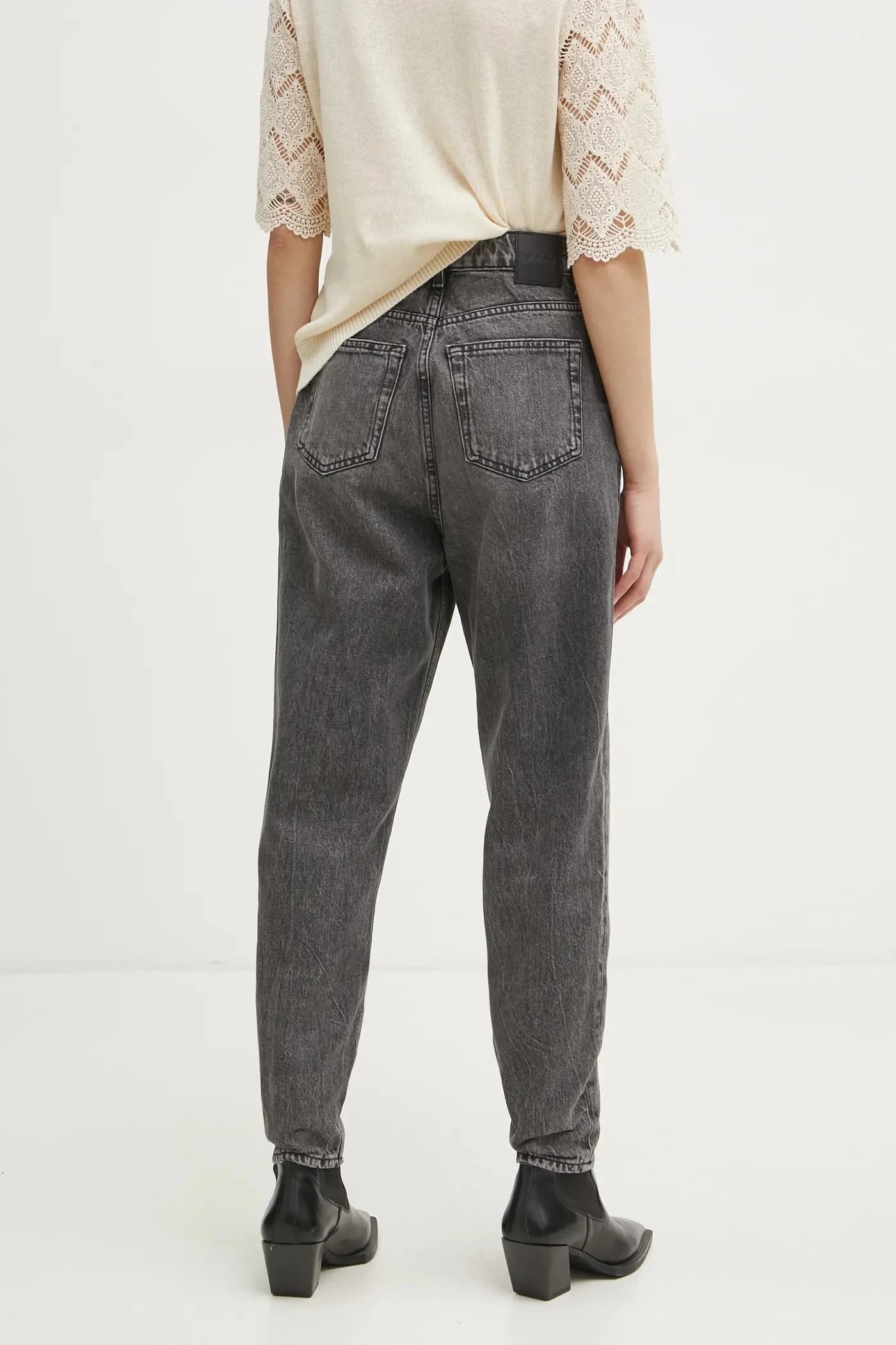 Джинсы - фото 3