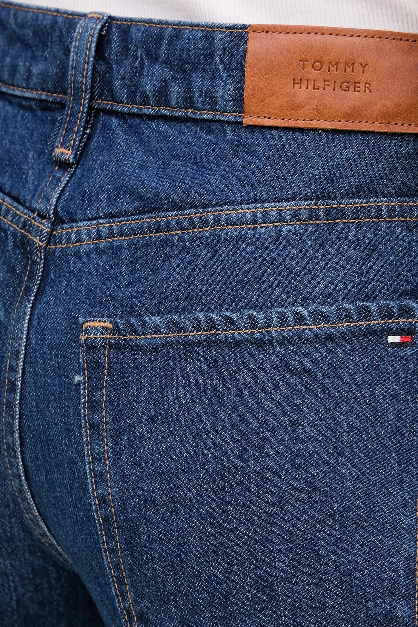 Хлопковые джинсы - фото 4