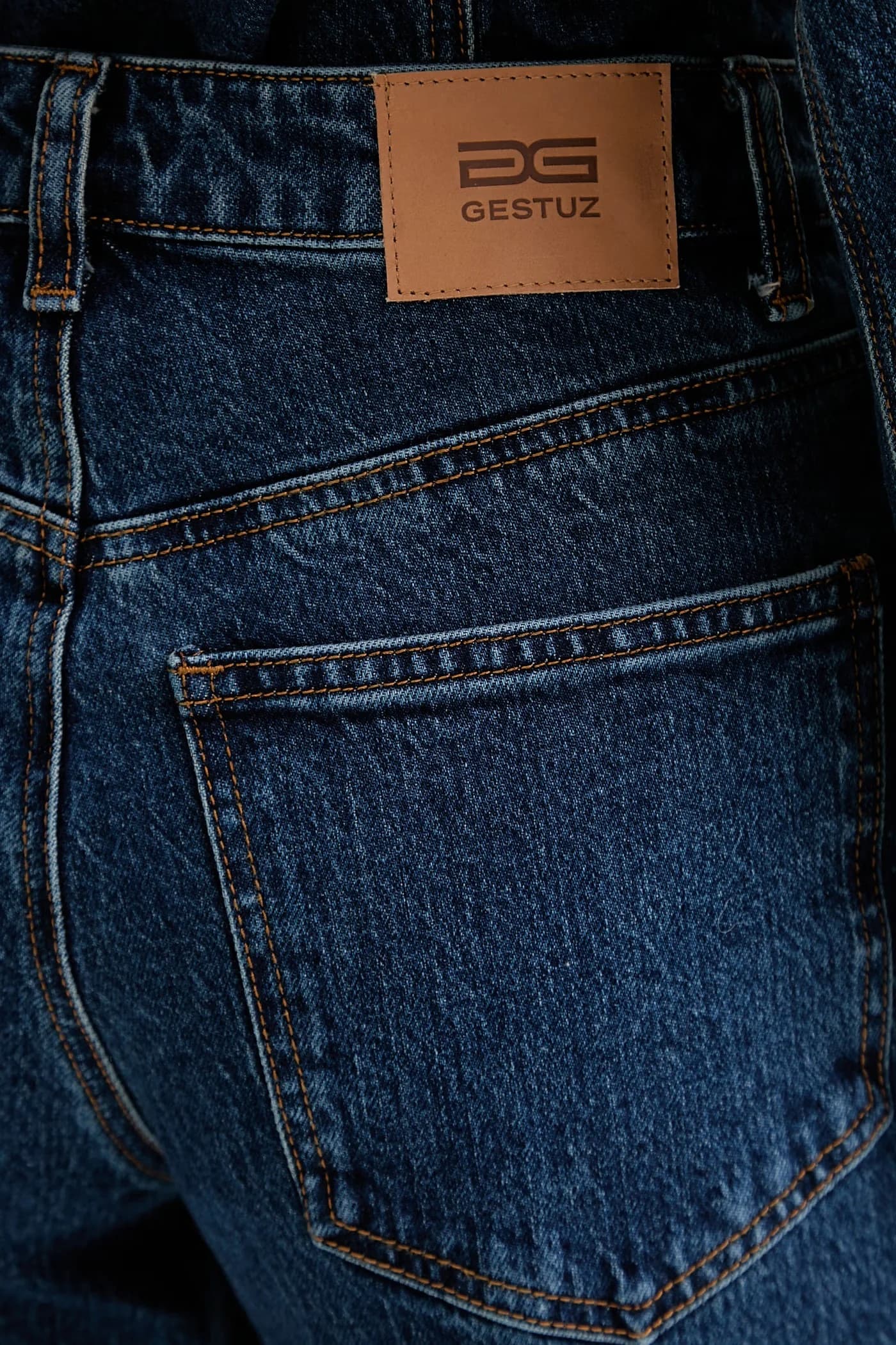 Женские прямые джинсы - фото 4