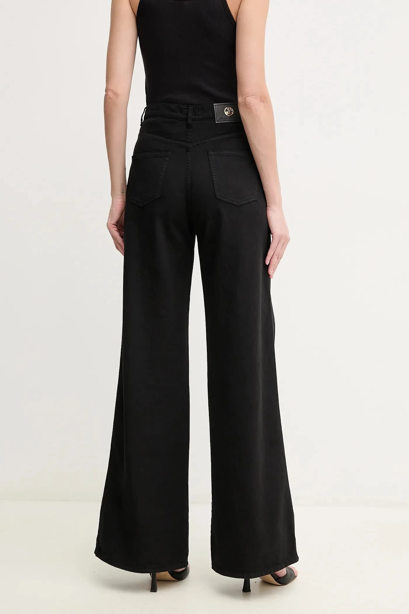 Джинсы - фото 3