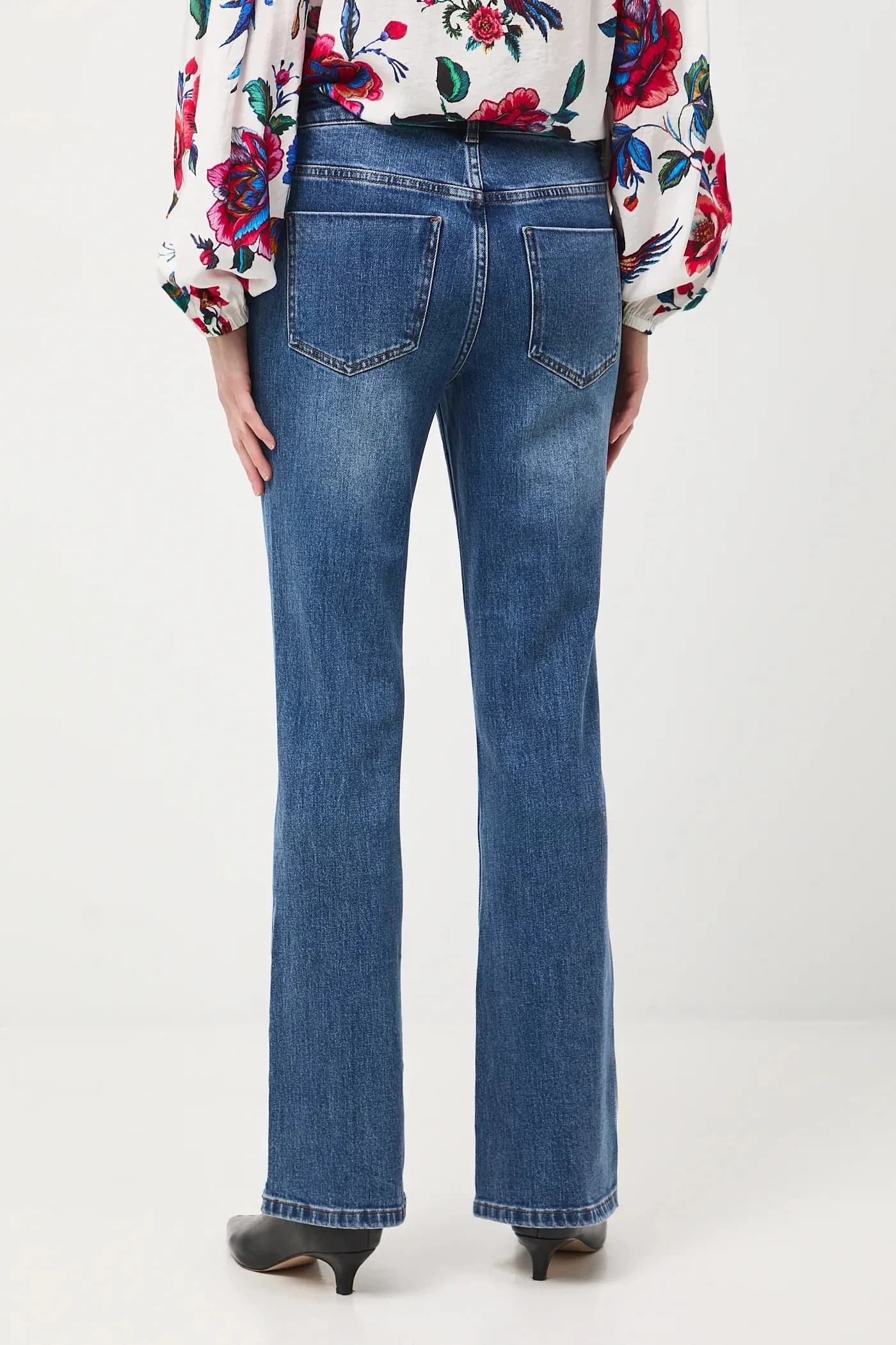 Джинсы - фото 3