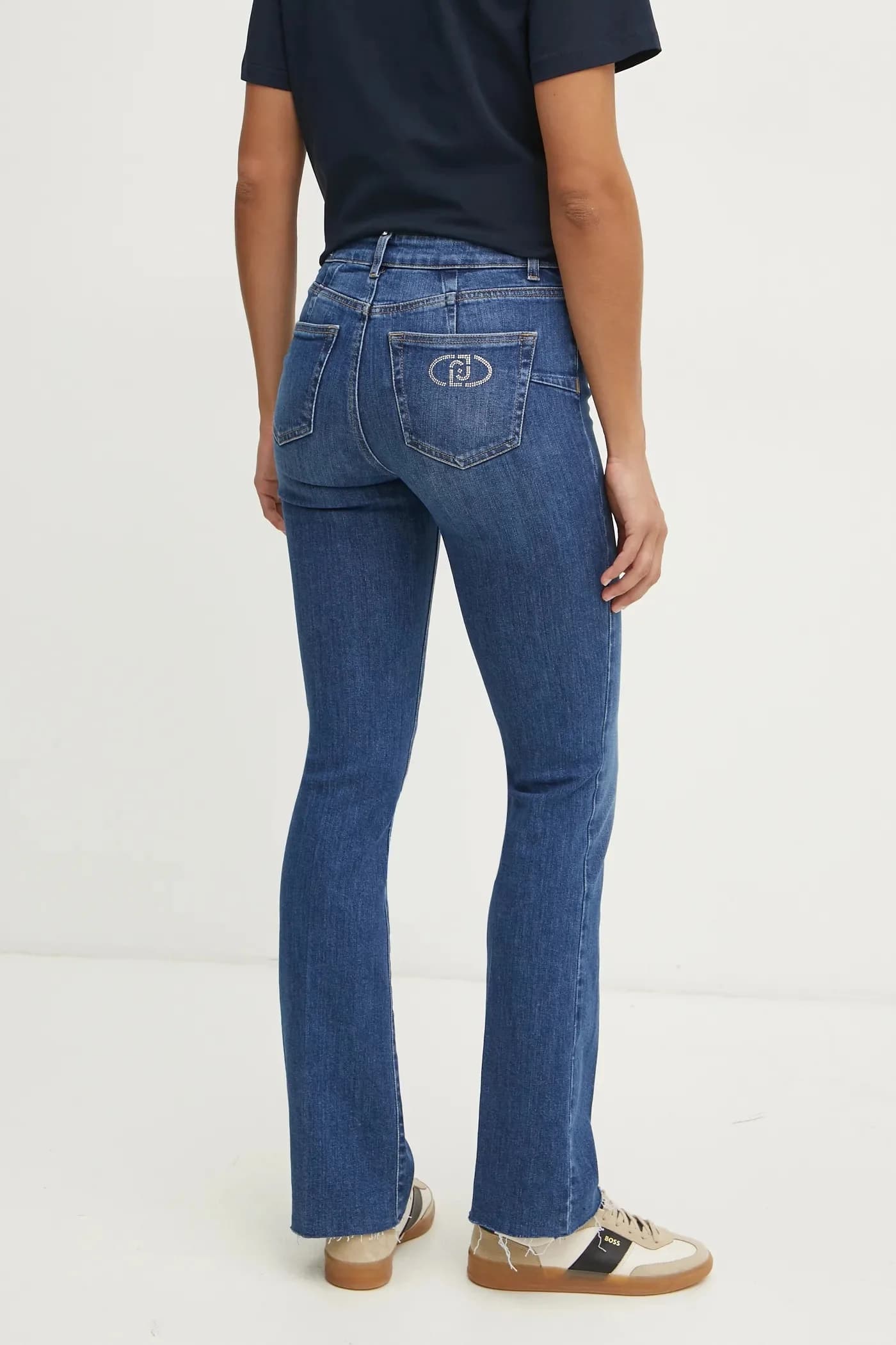 Джинсы - фото 2