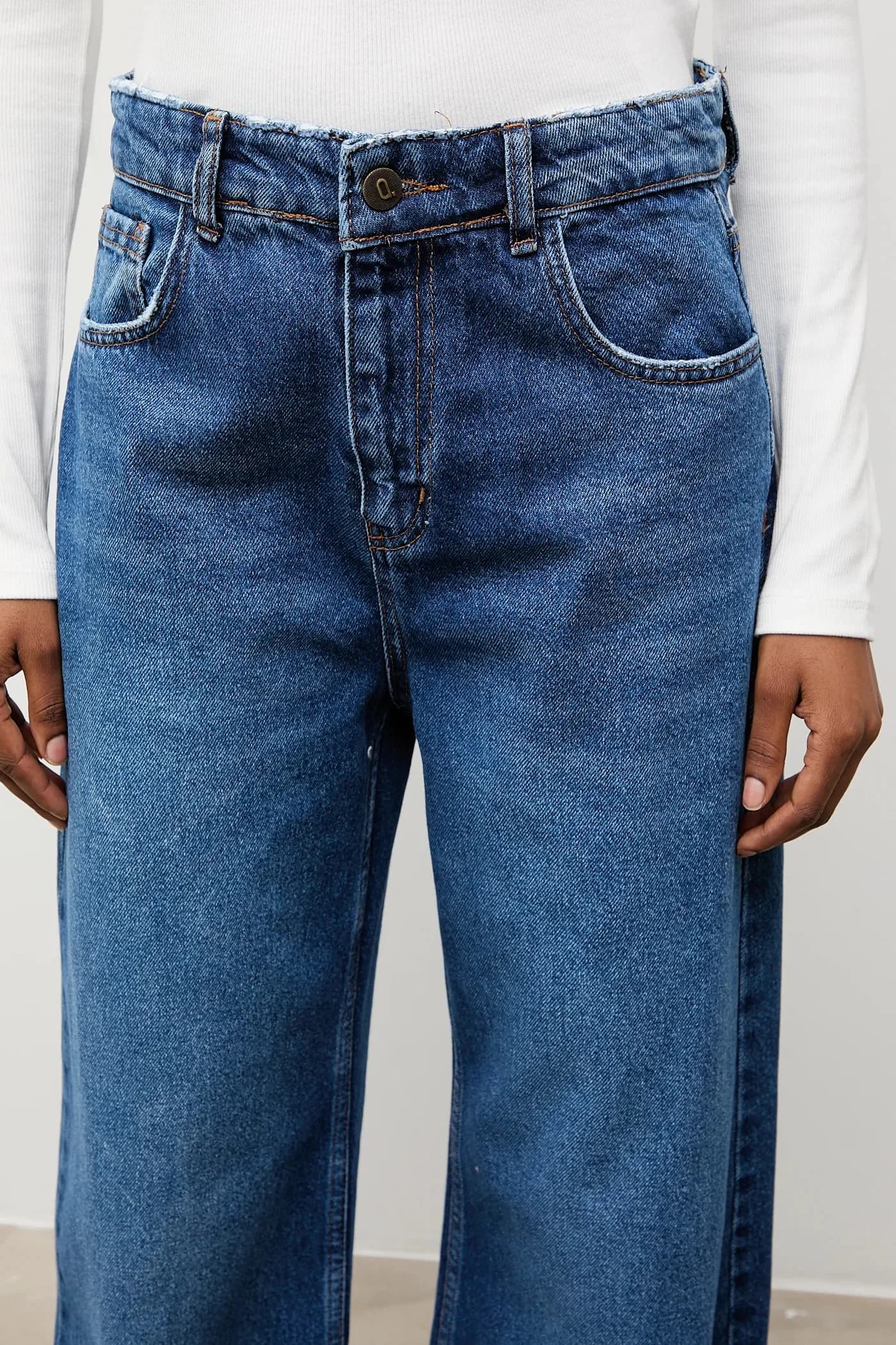 Джинсы - фото 4