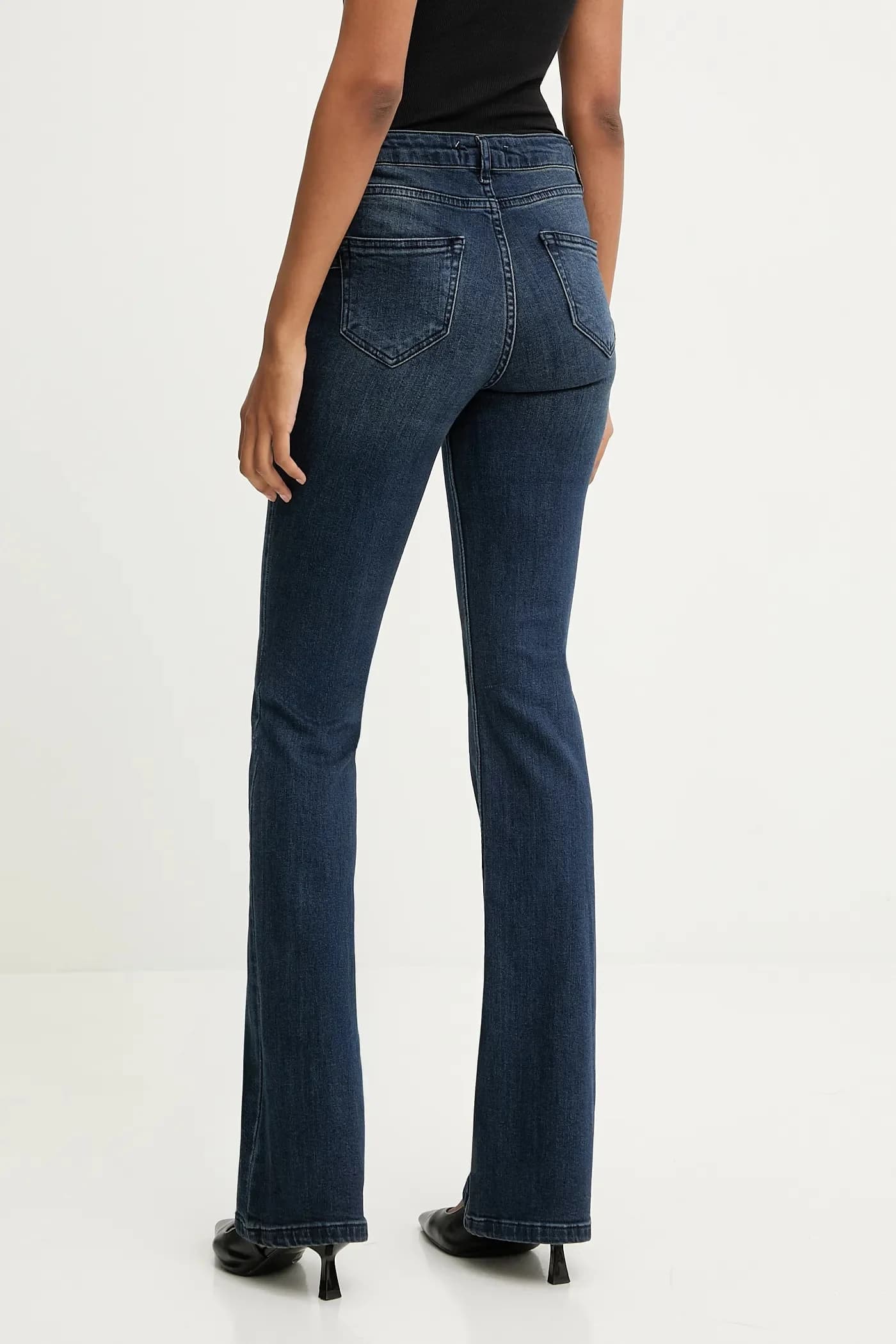 Джинсы - фото 3