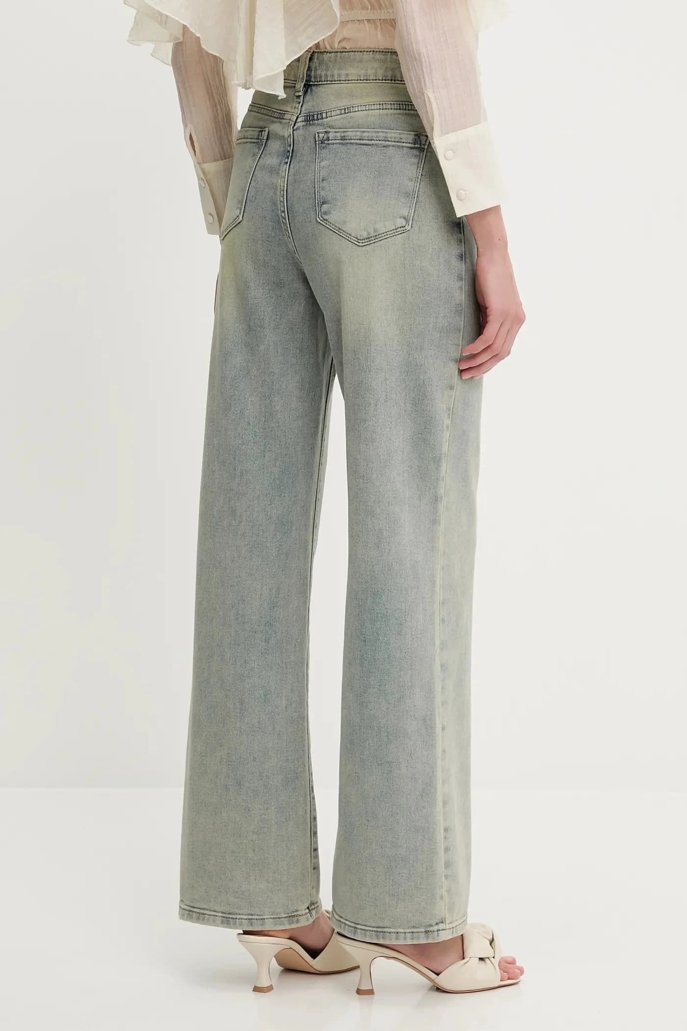 Джинсы - фото 3