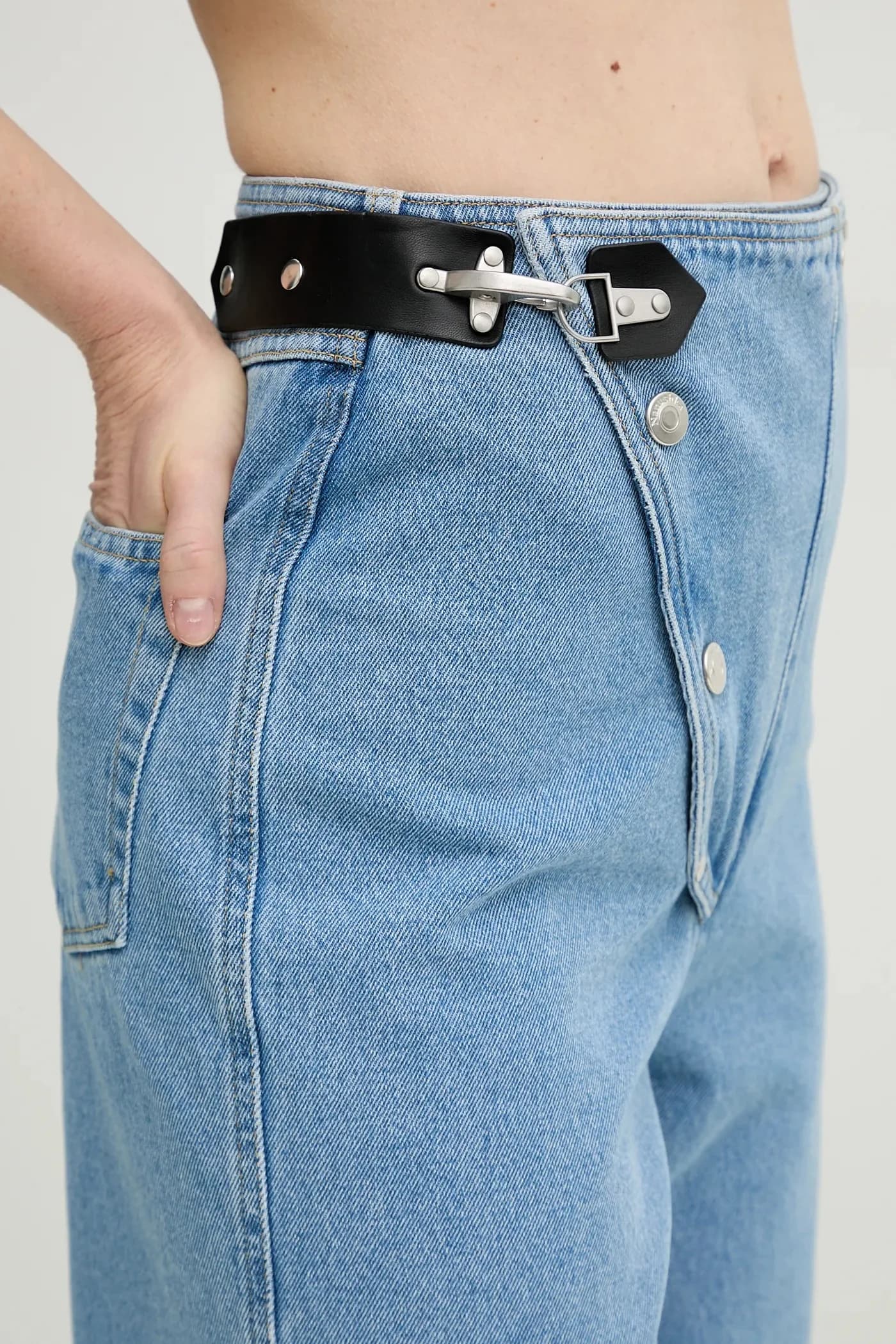 МАКЕНА хлопковые джинсы - фото 4