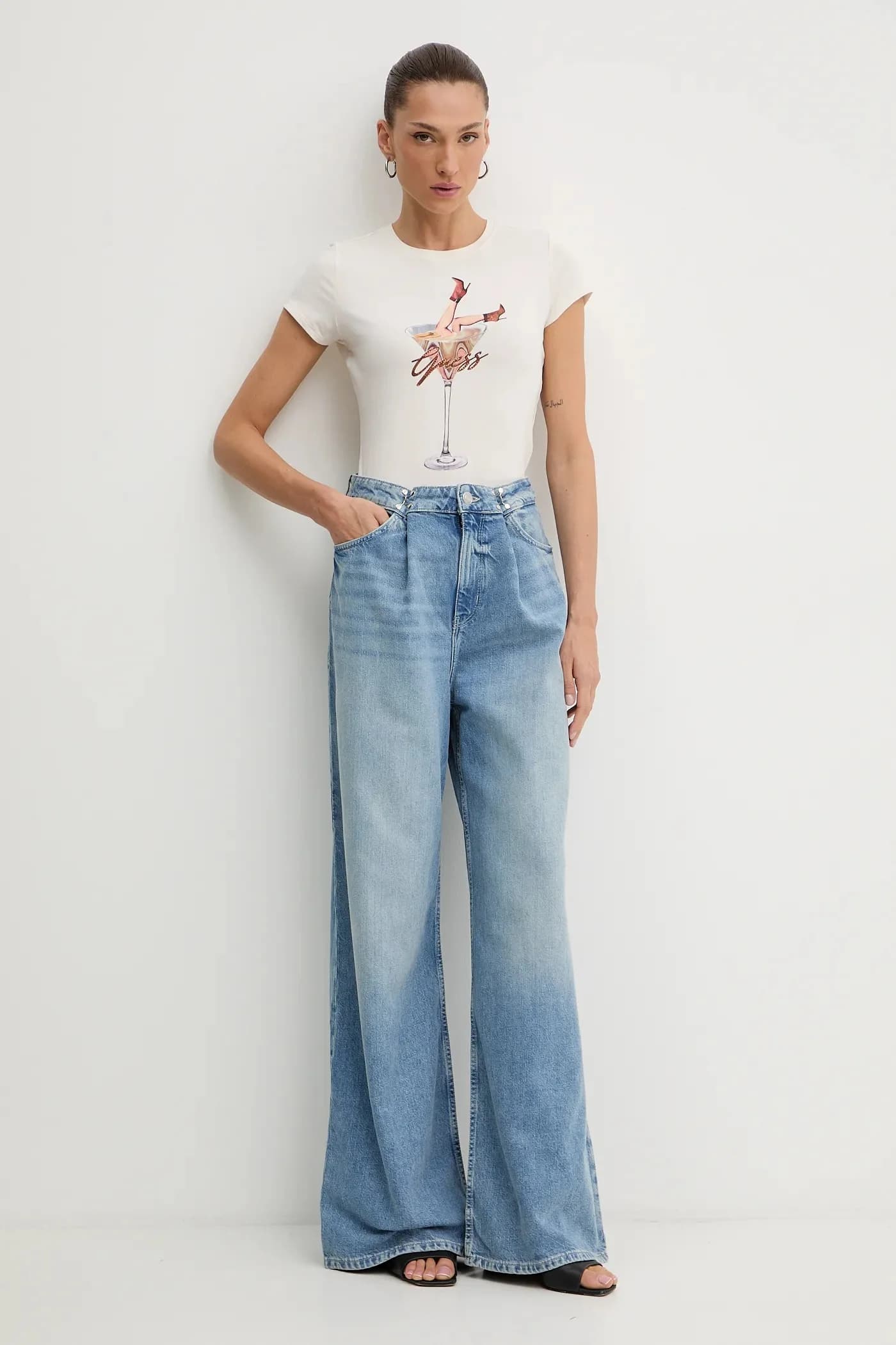 Джинсы - фото 2