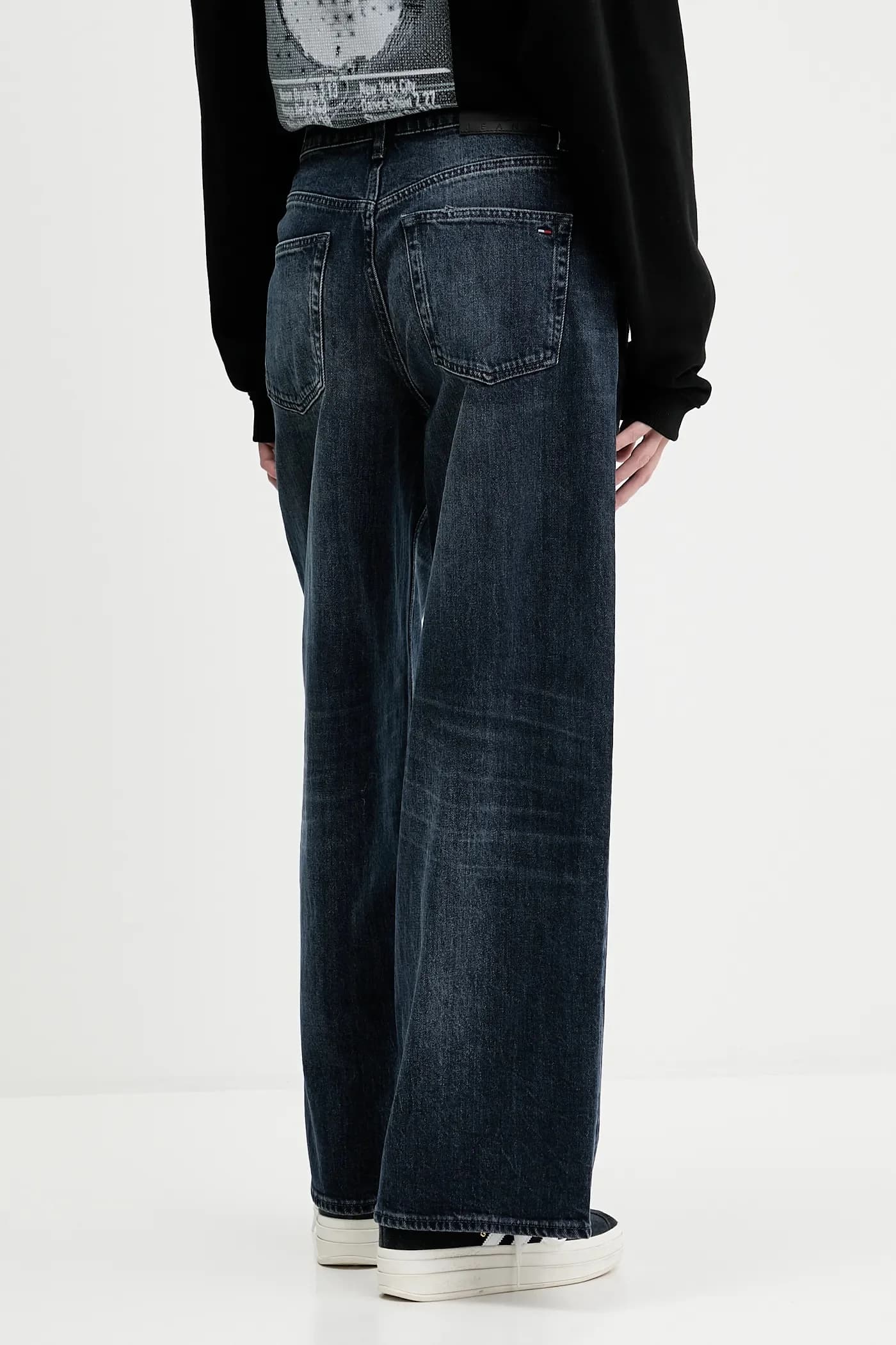 Джинсы - фото 3