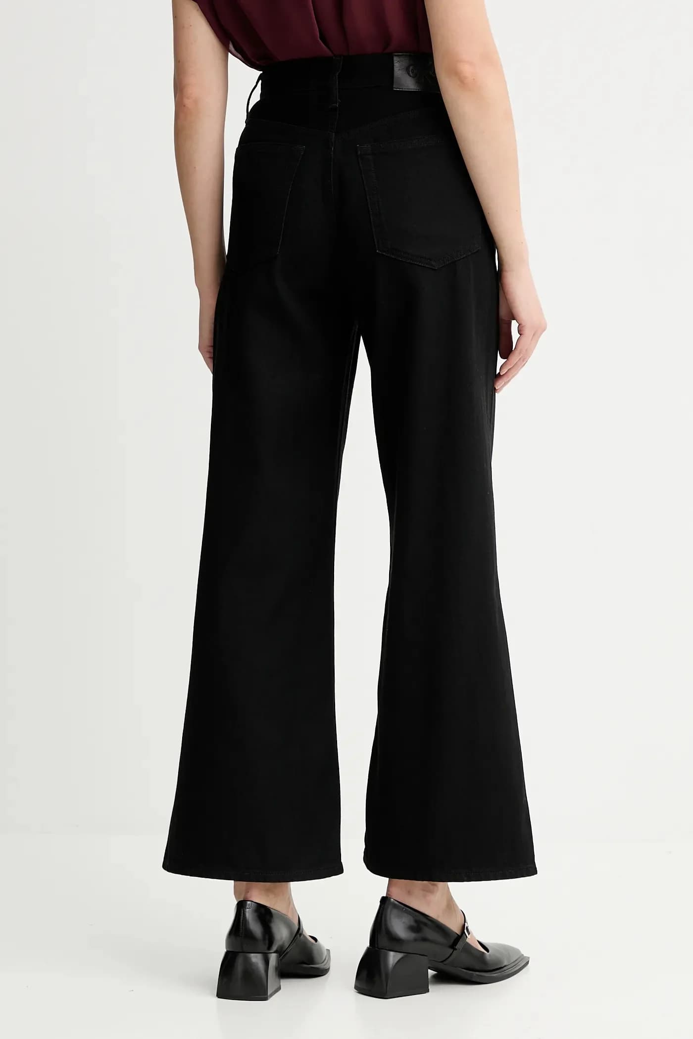 Джинсы - фото 3