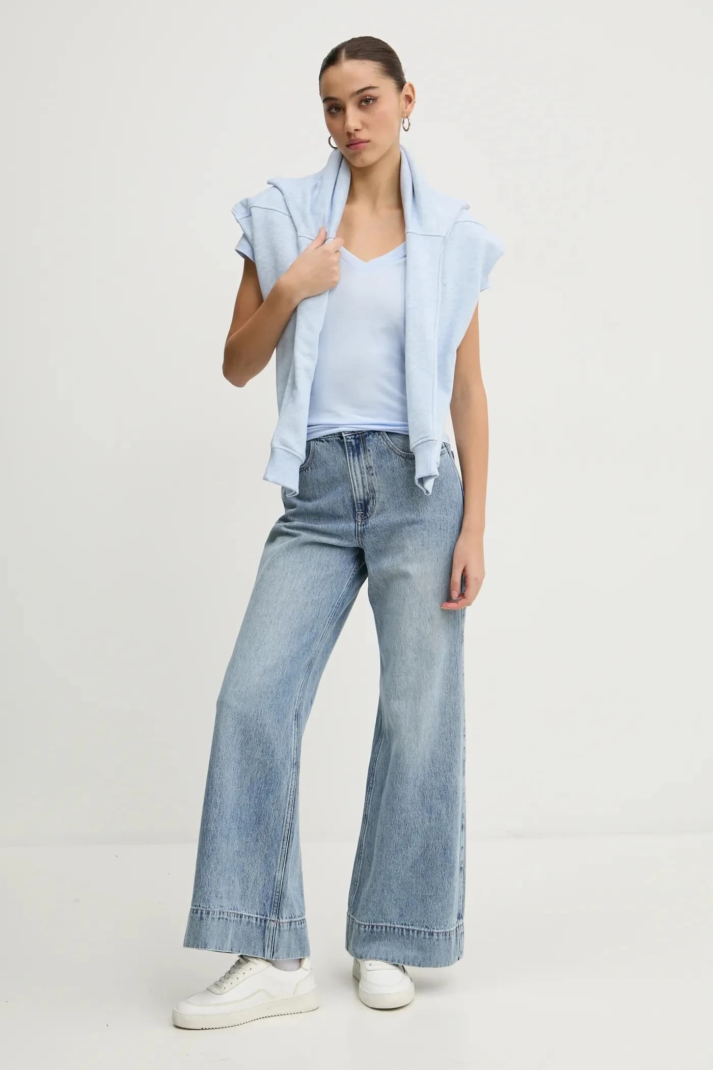 Джинсы - фото 2