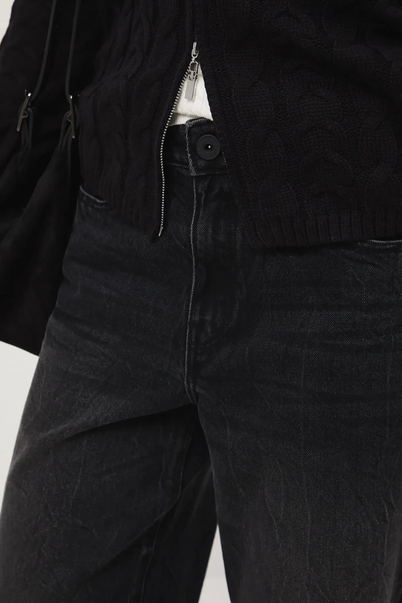 Хлопковые джинсы - фото 4