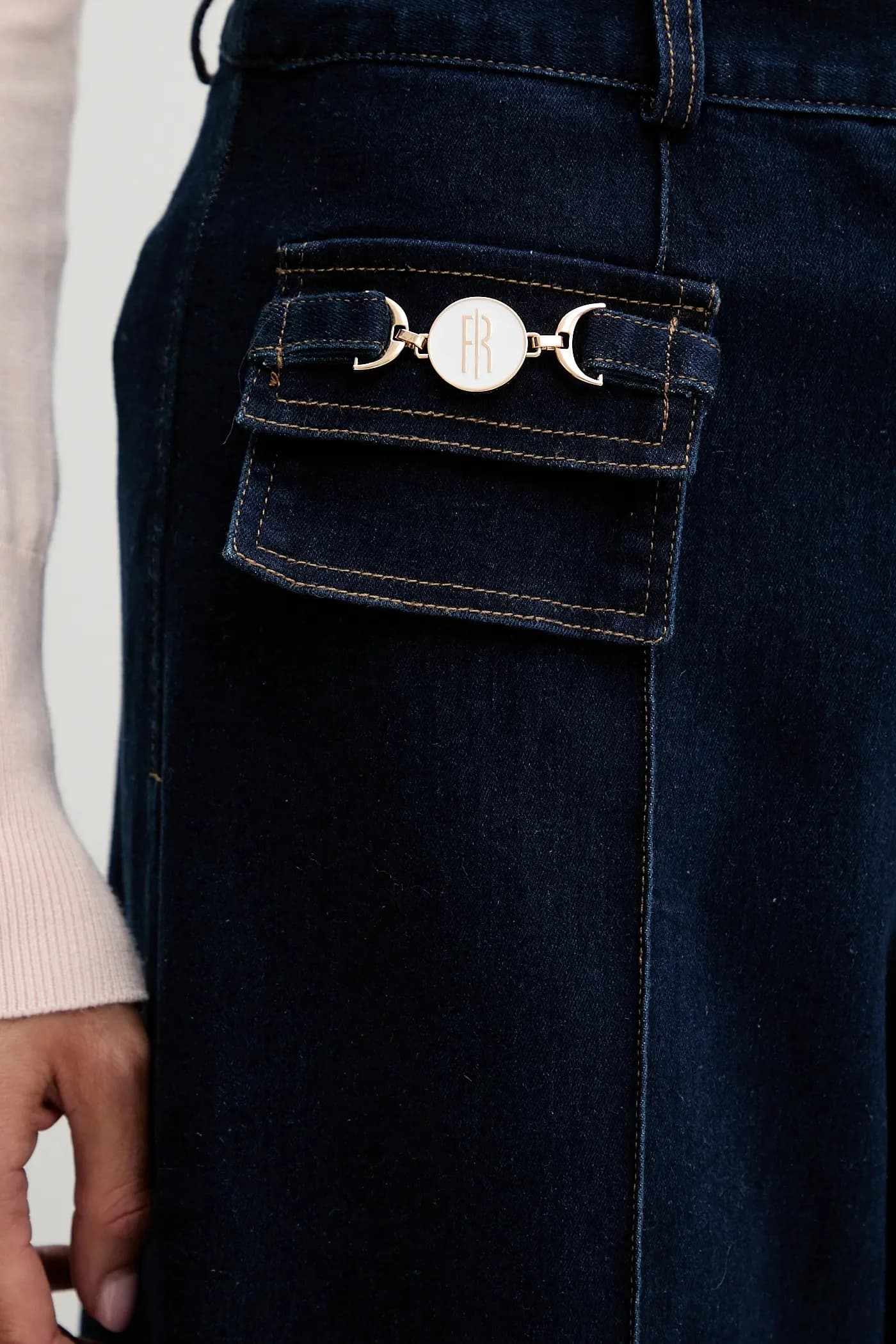 Джинсы - фото 4