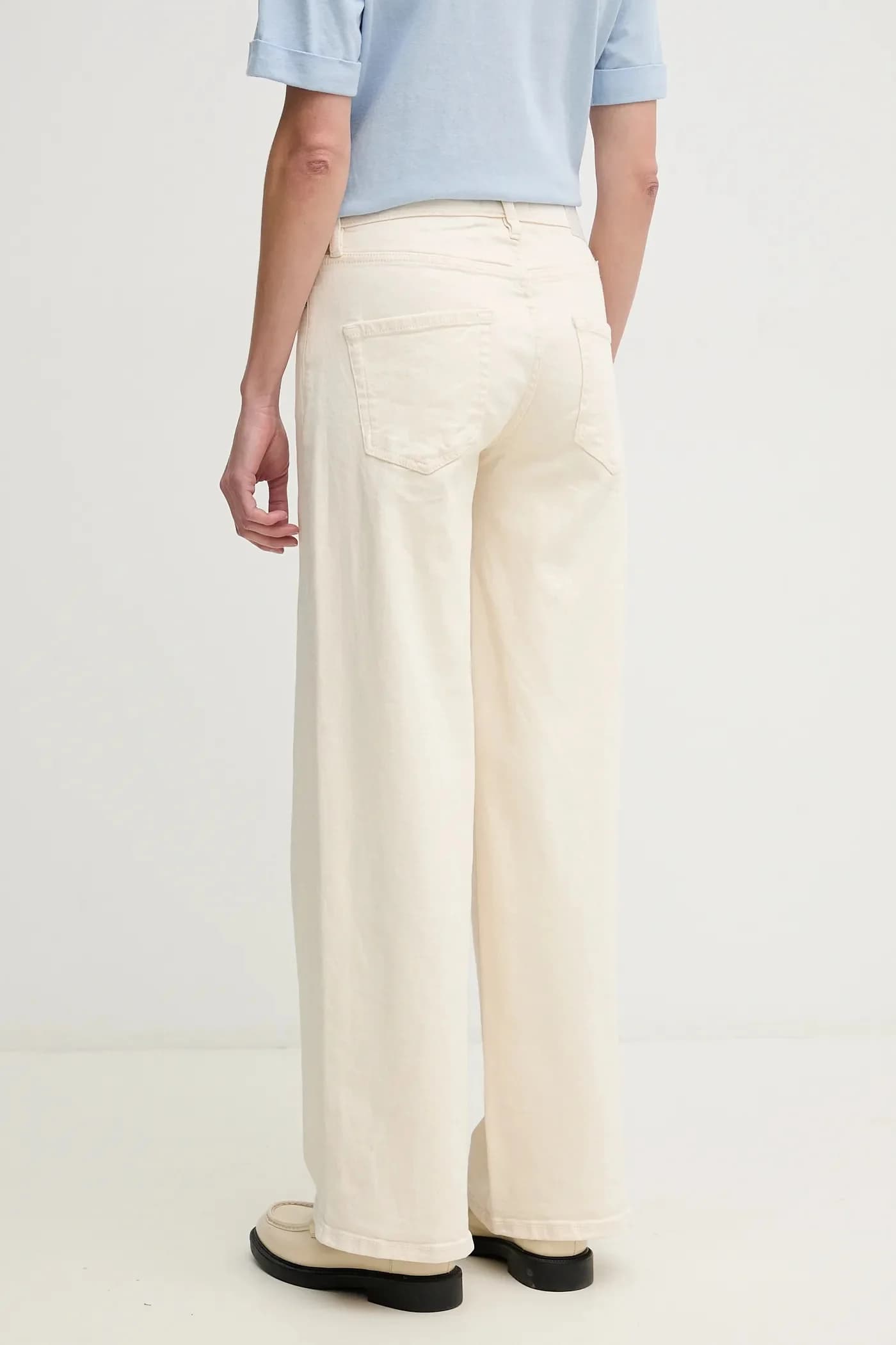 Джинсы - фото 3