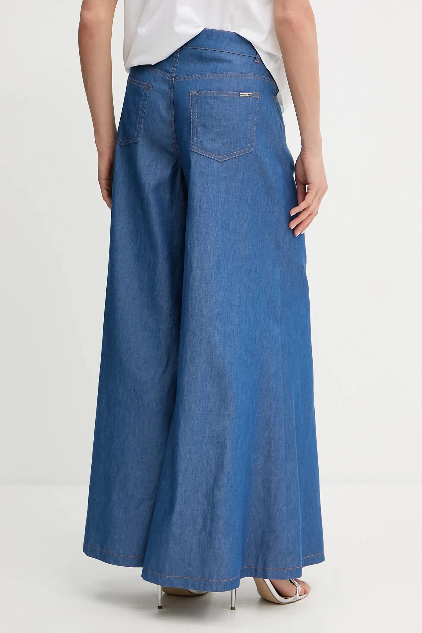 Джинсы - фото 3