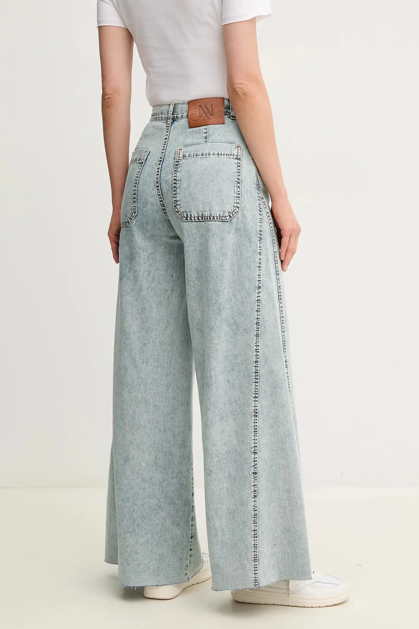 Джинсы - фото 3