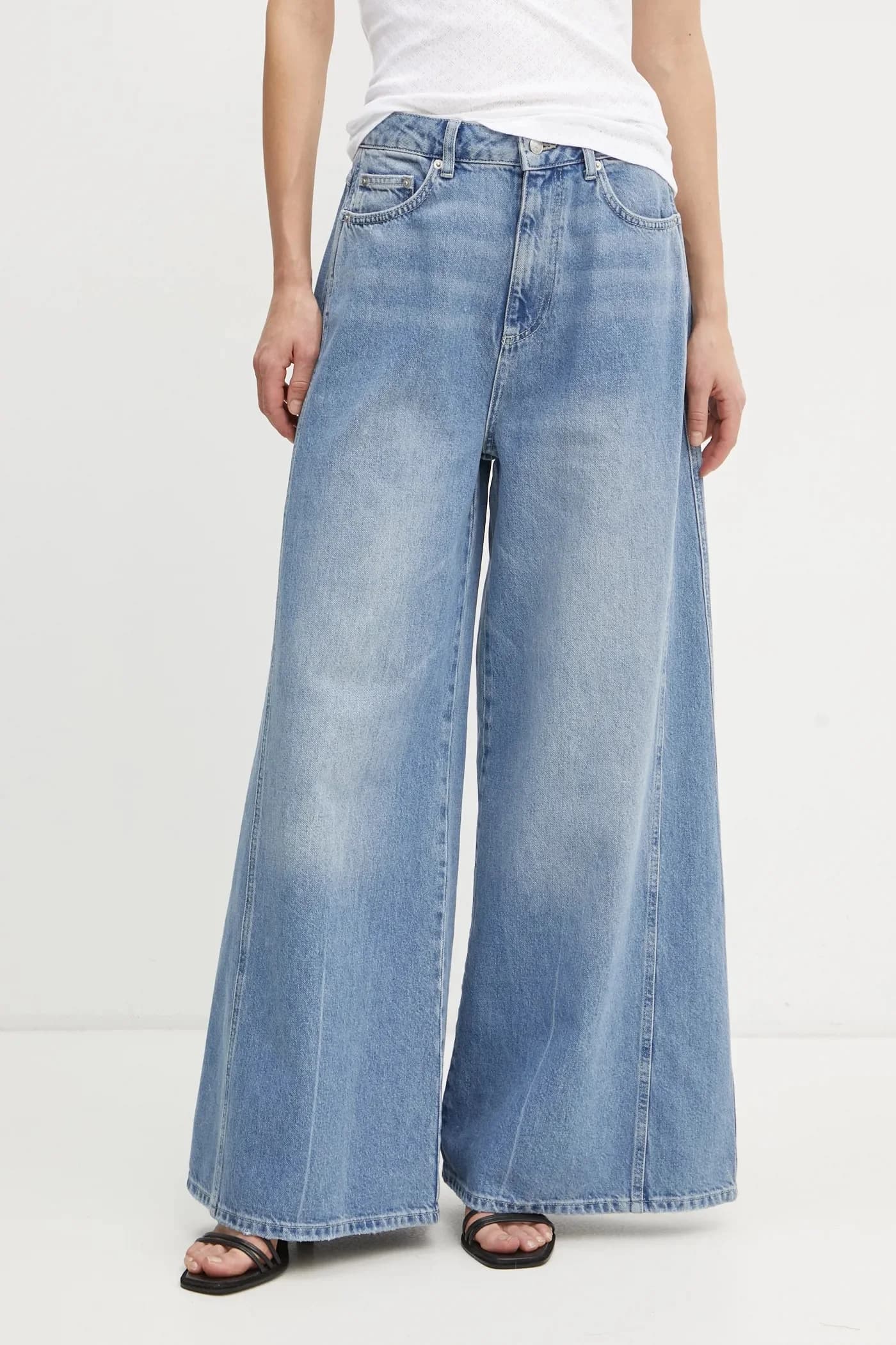 Катя джинсы