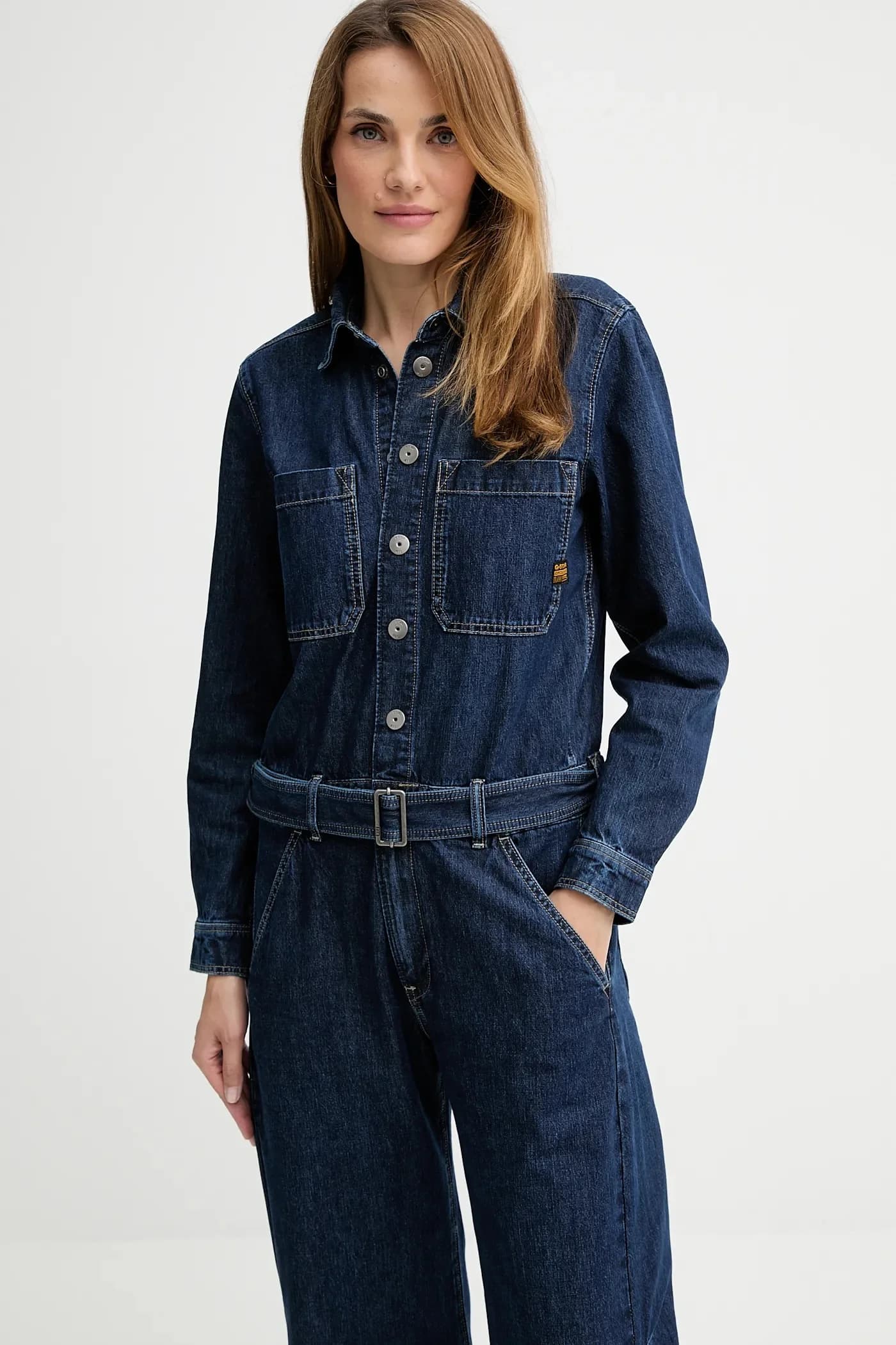 Свободный джинсовый комбинезон с поясом 3D - фото 4