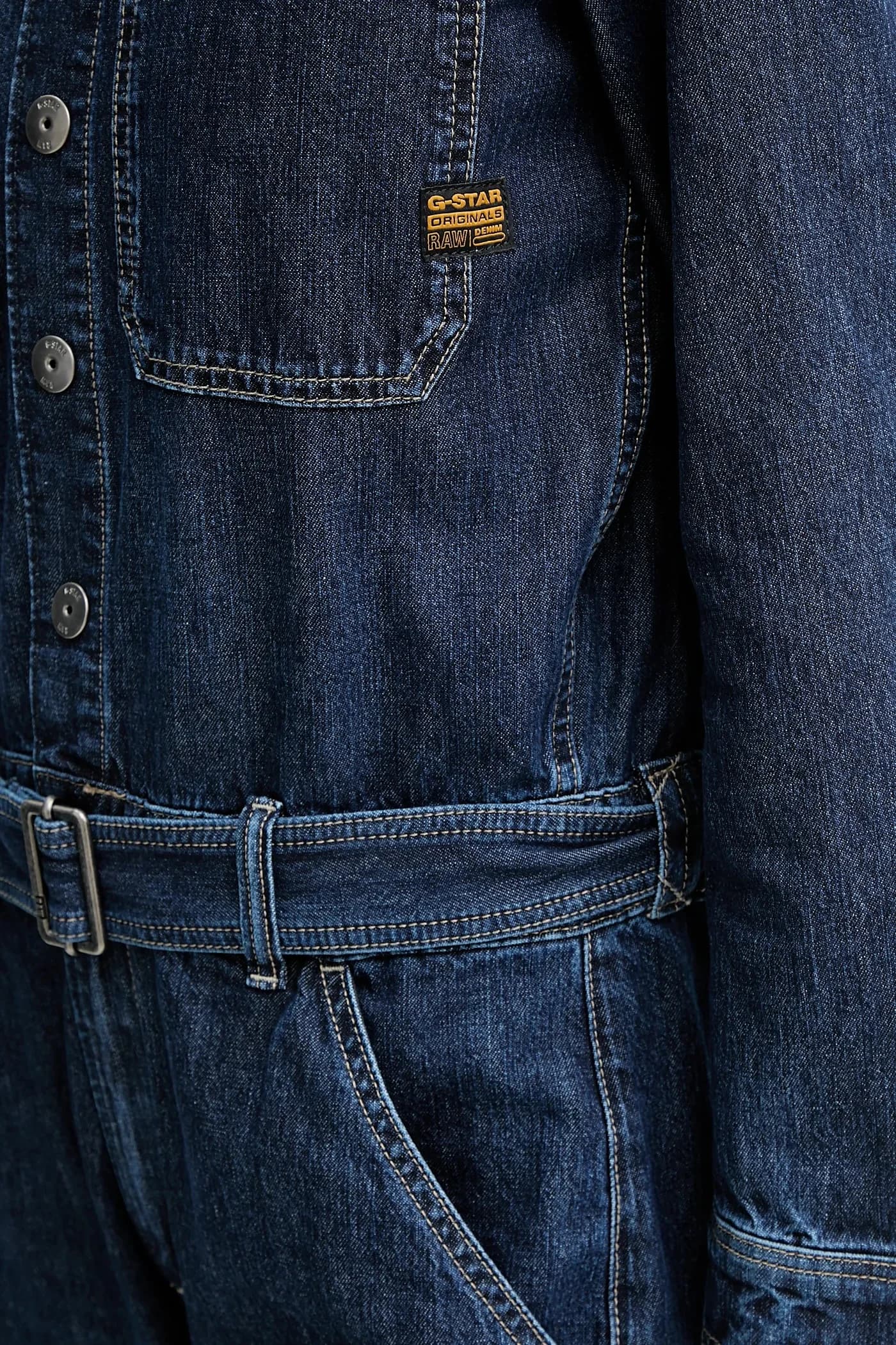 Свободный джинсовый комбинезон с поясом 3D - фото 6