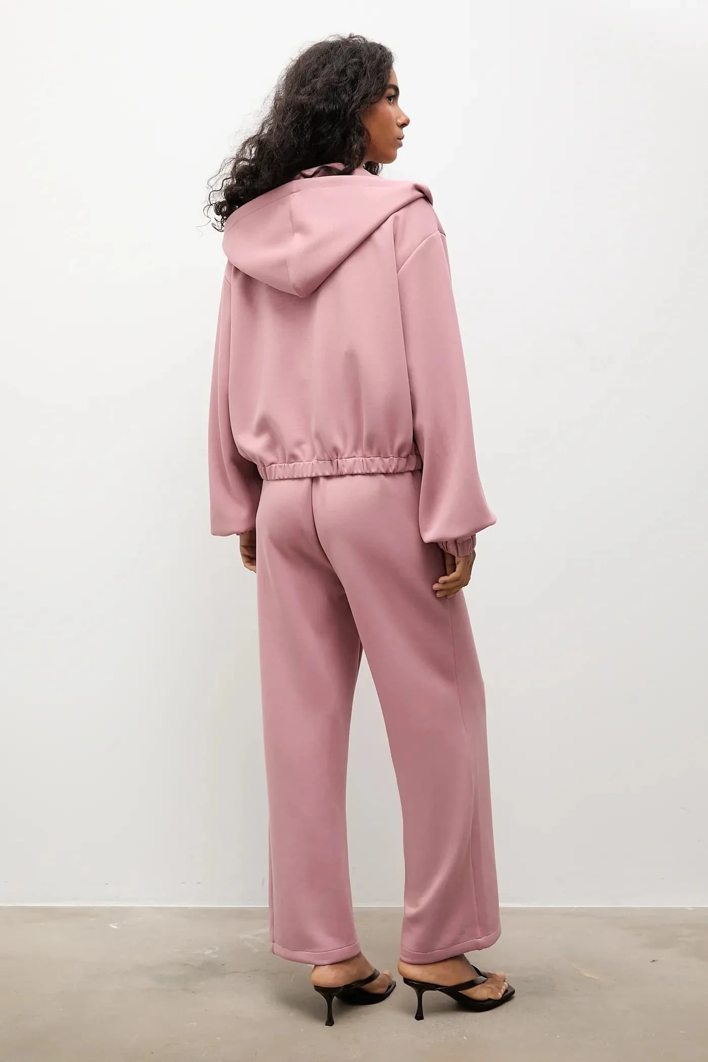 Спортивный костюм - фото 3