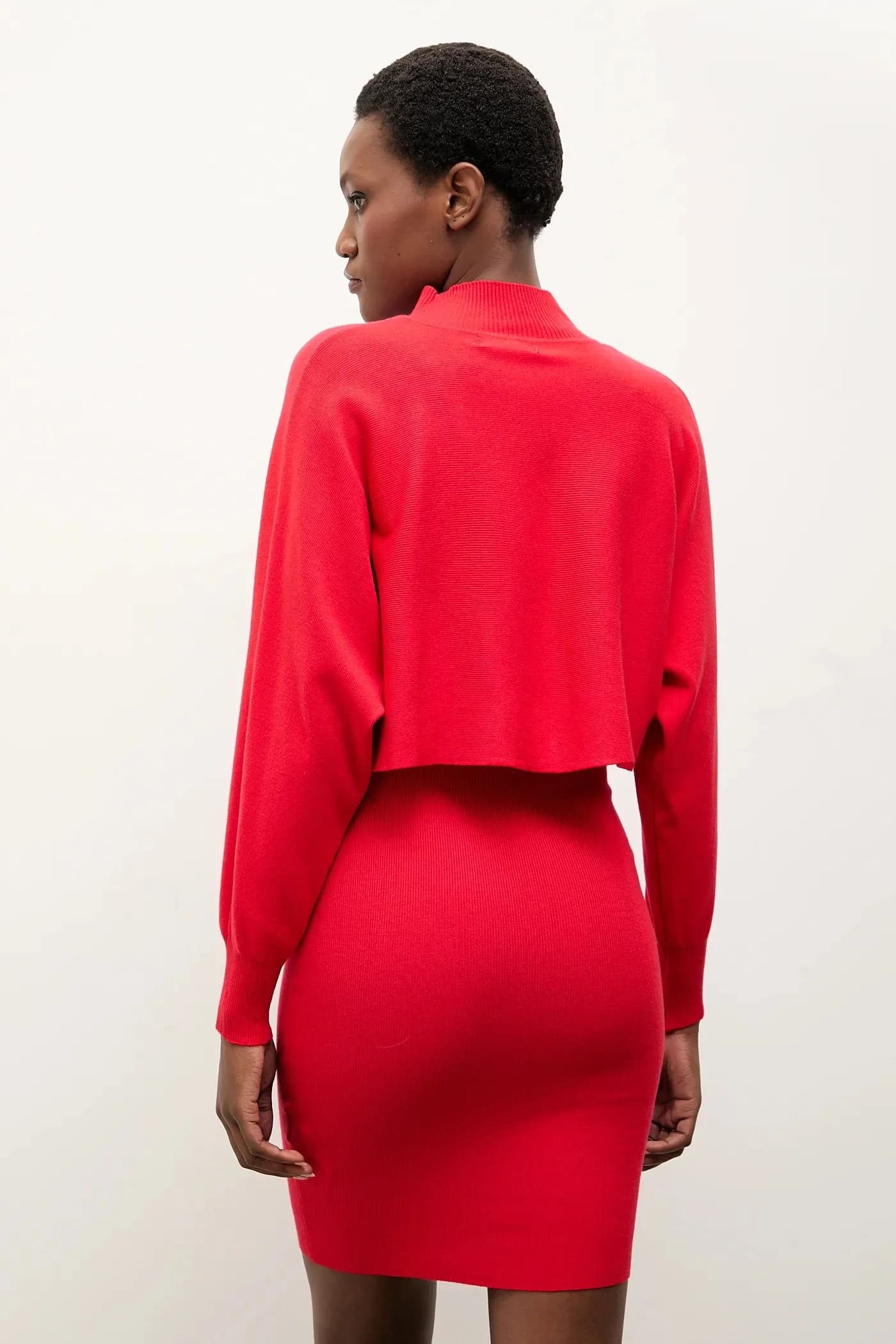 Платье и свитер - фото 4